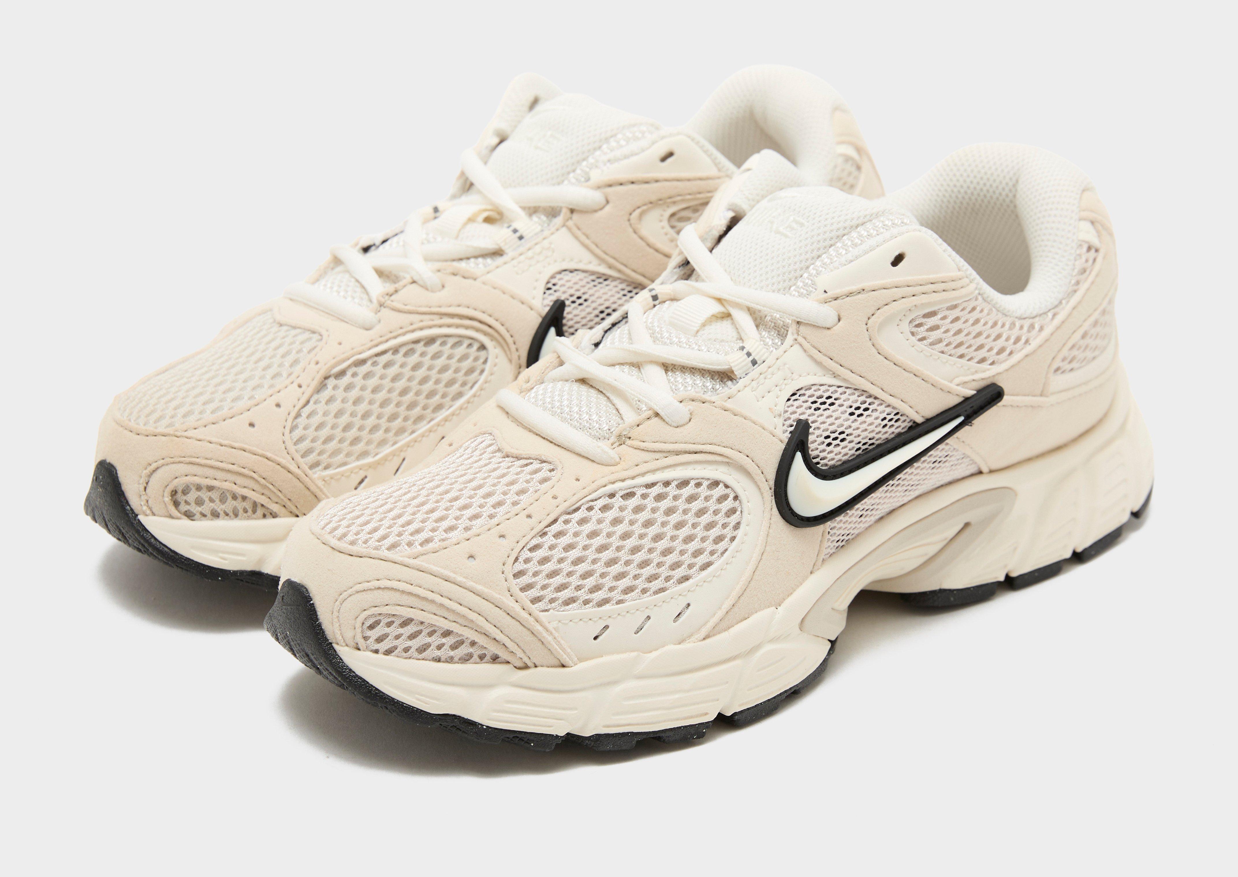 Nike V5 RNR Women's