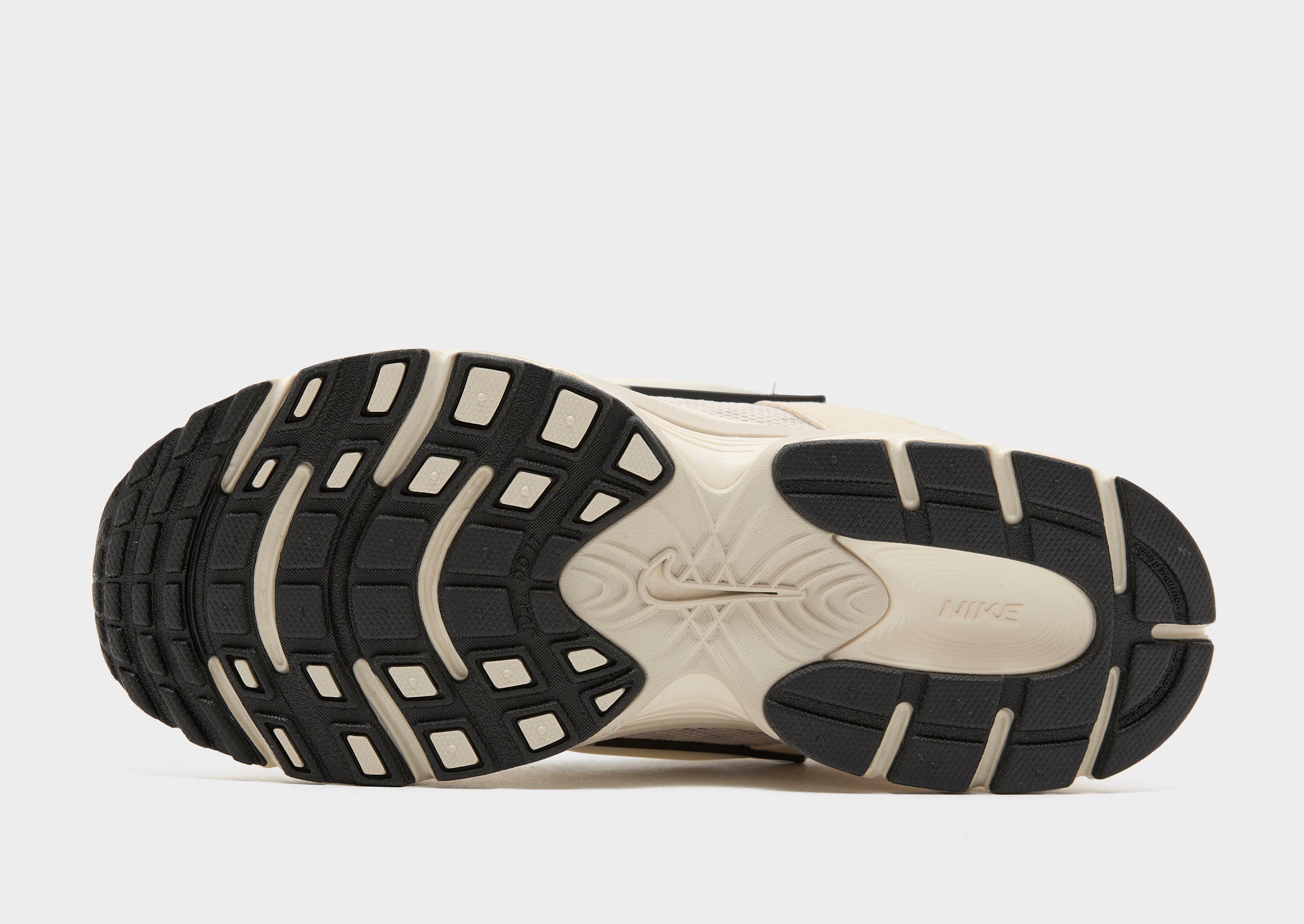 Nike V5 RNR Women's