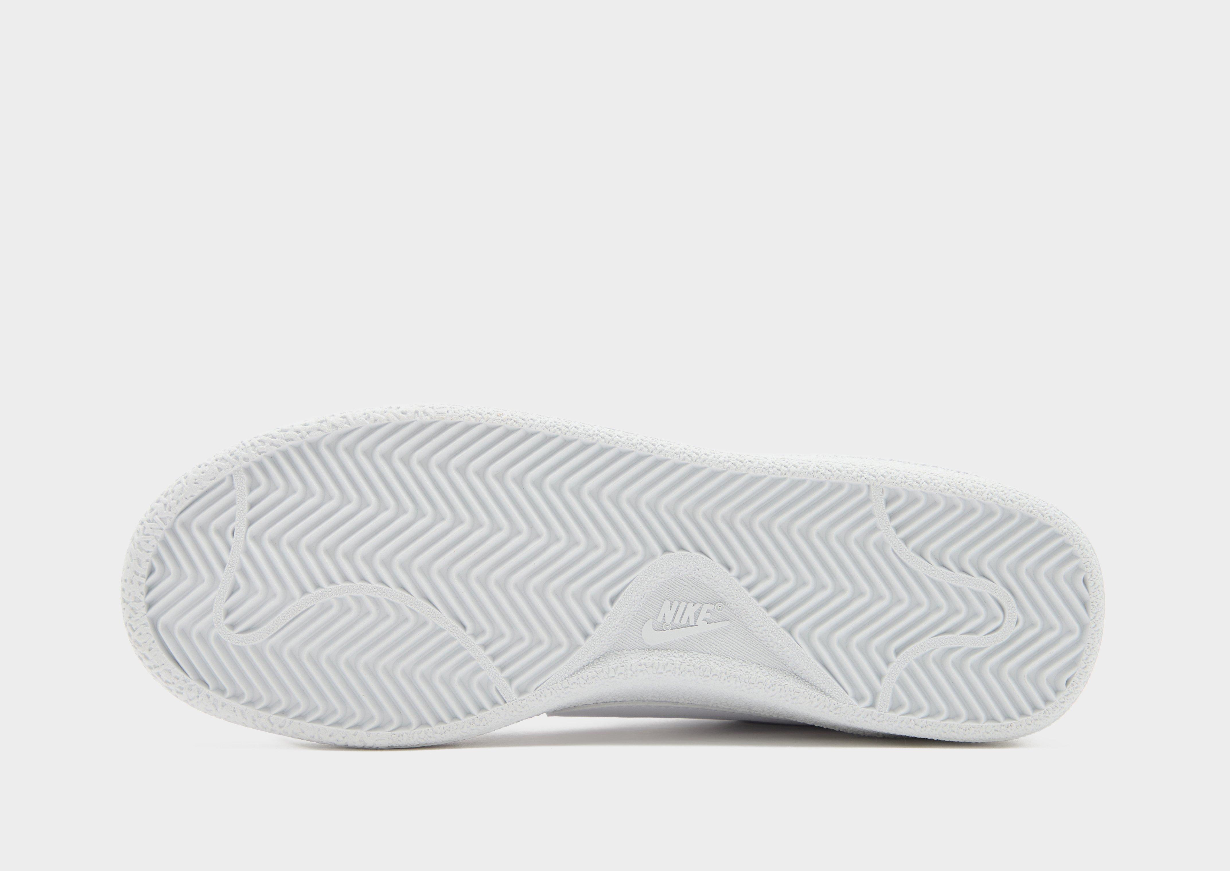 Nike Tennis Classic Women's