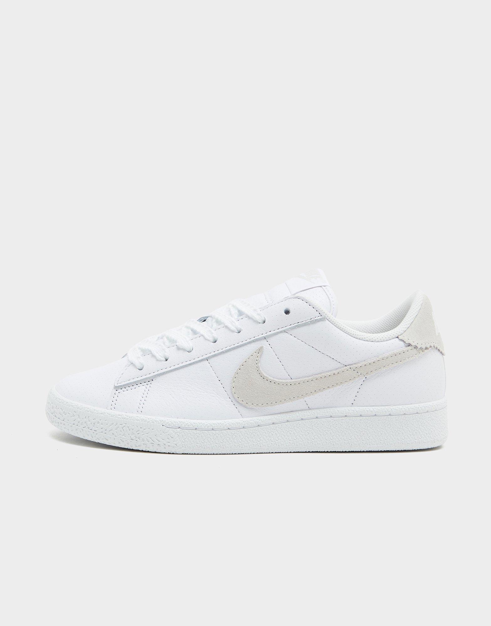 Nike Tennis Classic Women's