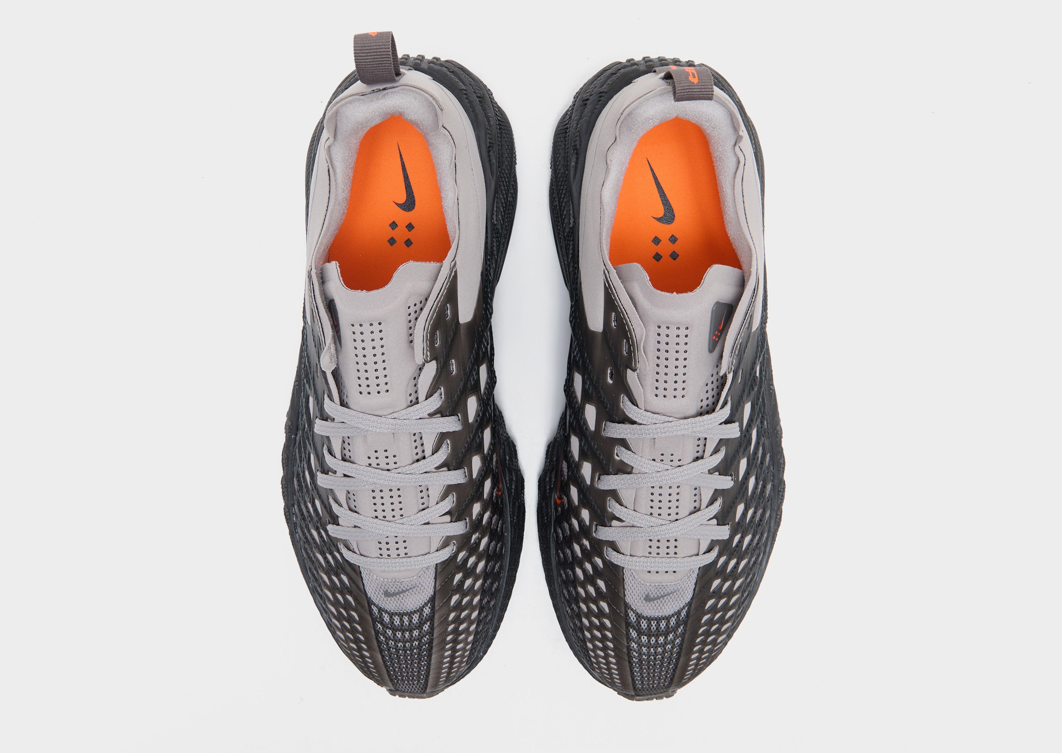 Nike Ava Edge