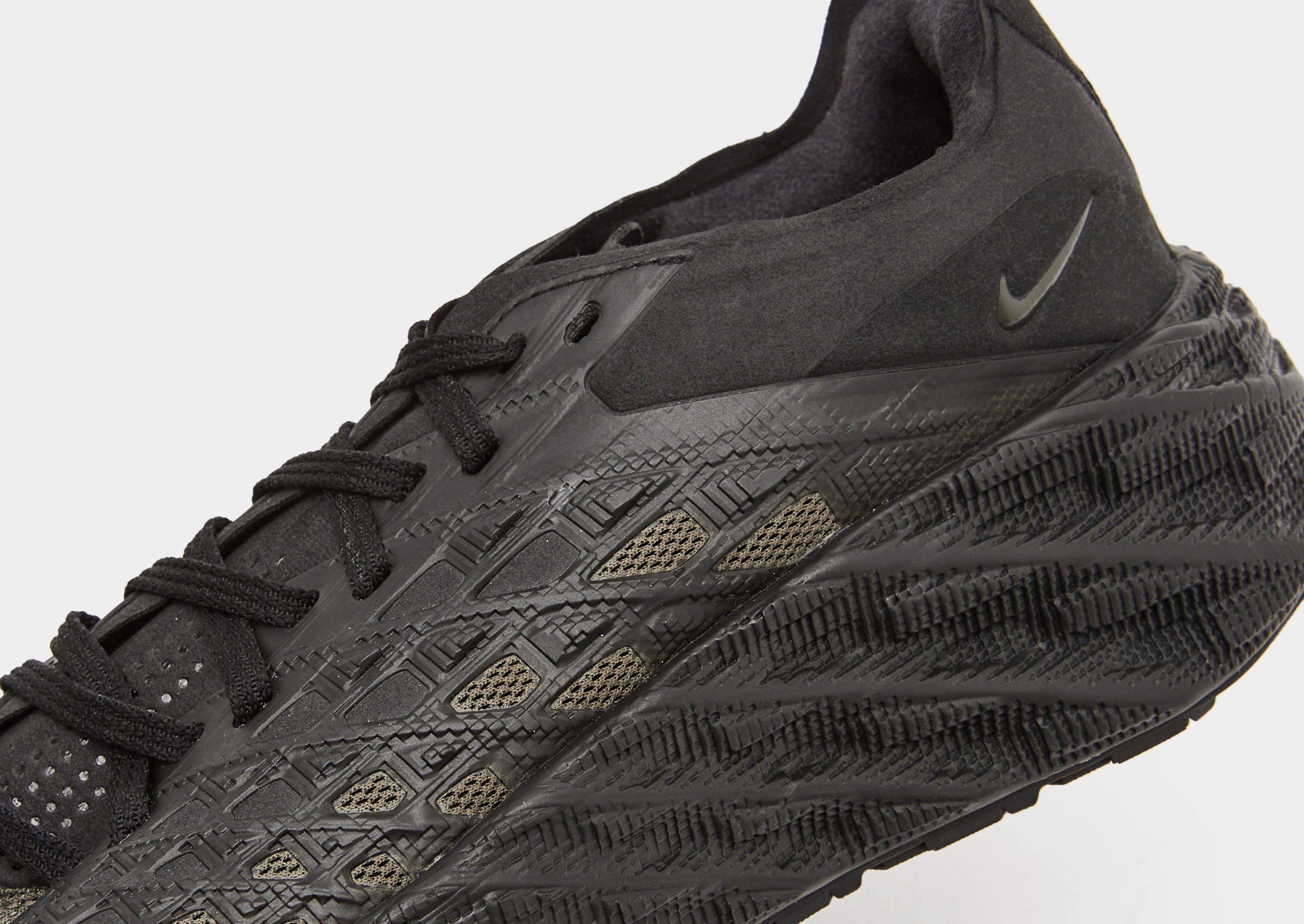 Nike Ava Edge