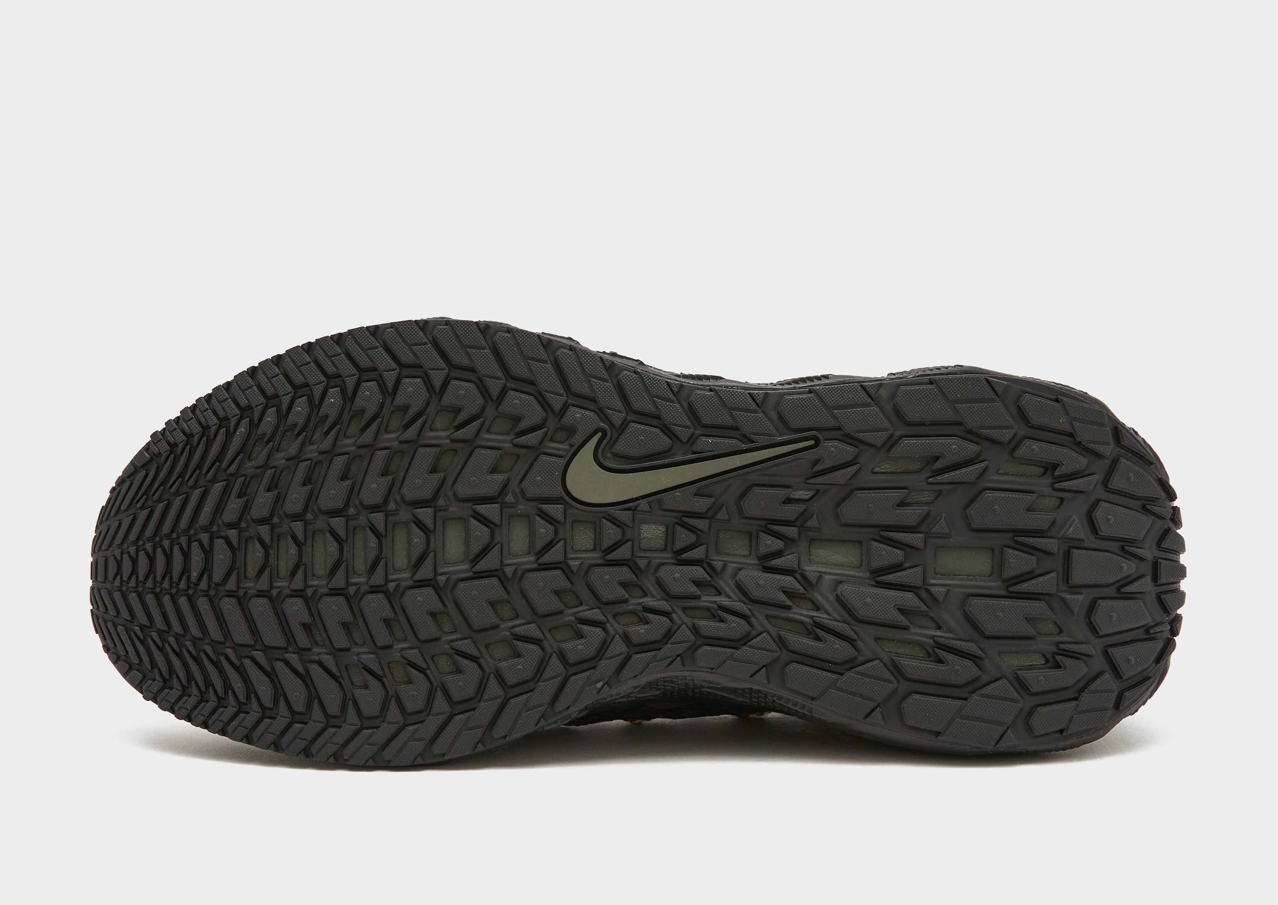Nike Ava Edge