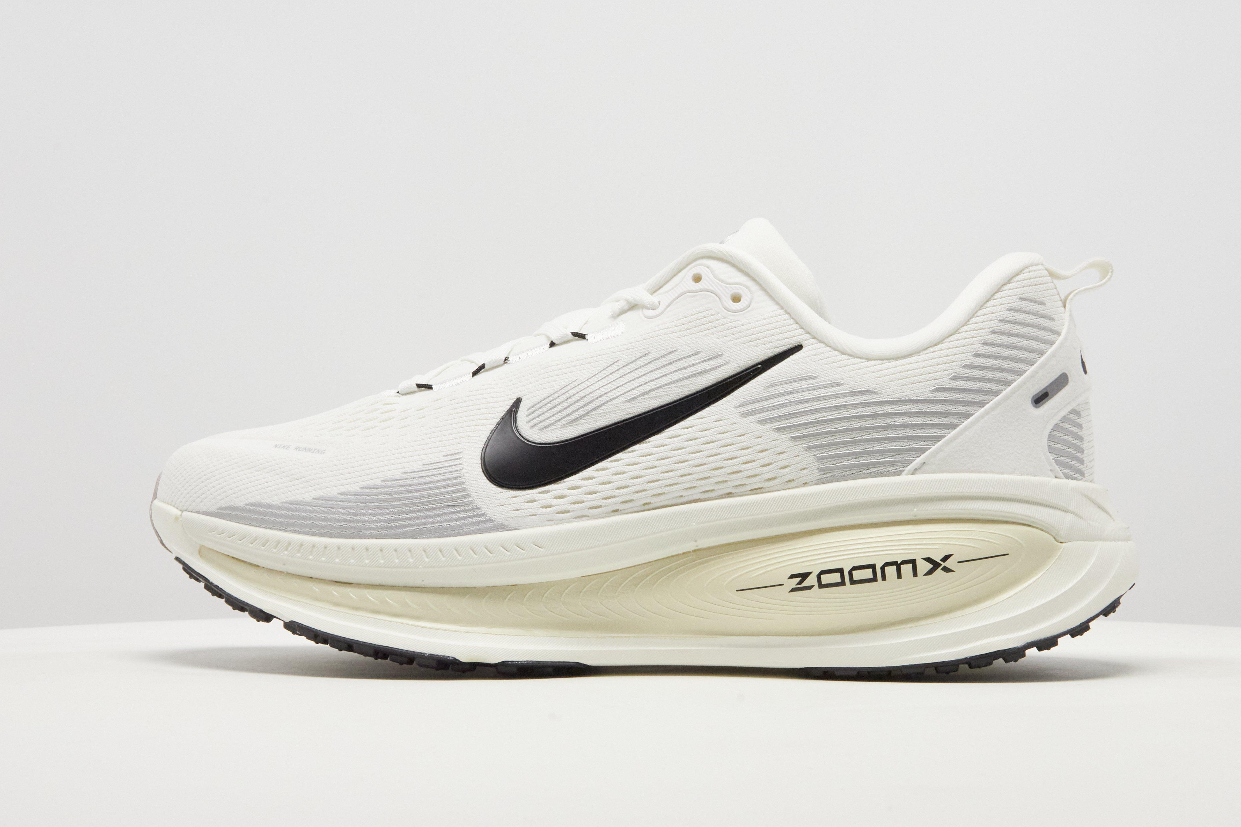 Nike Vomero 18