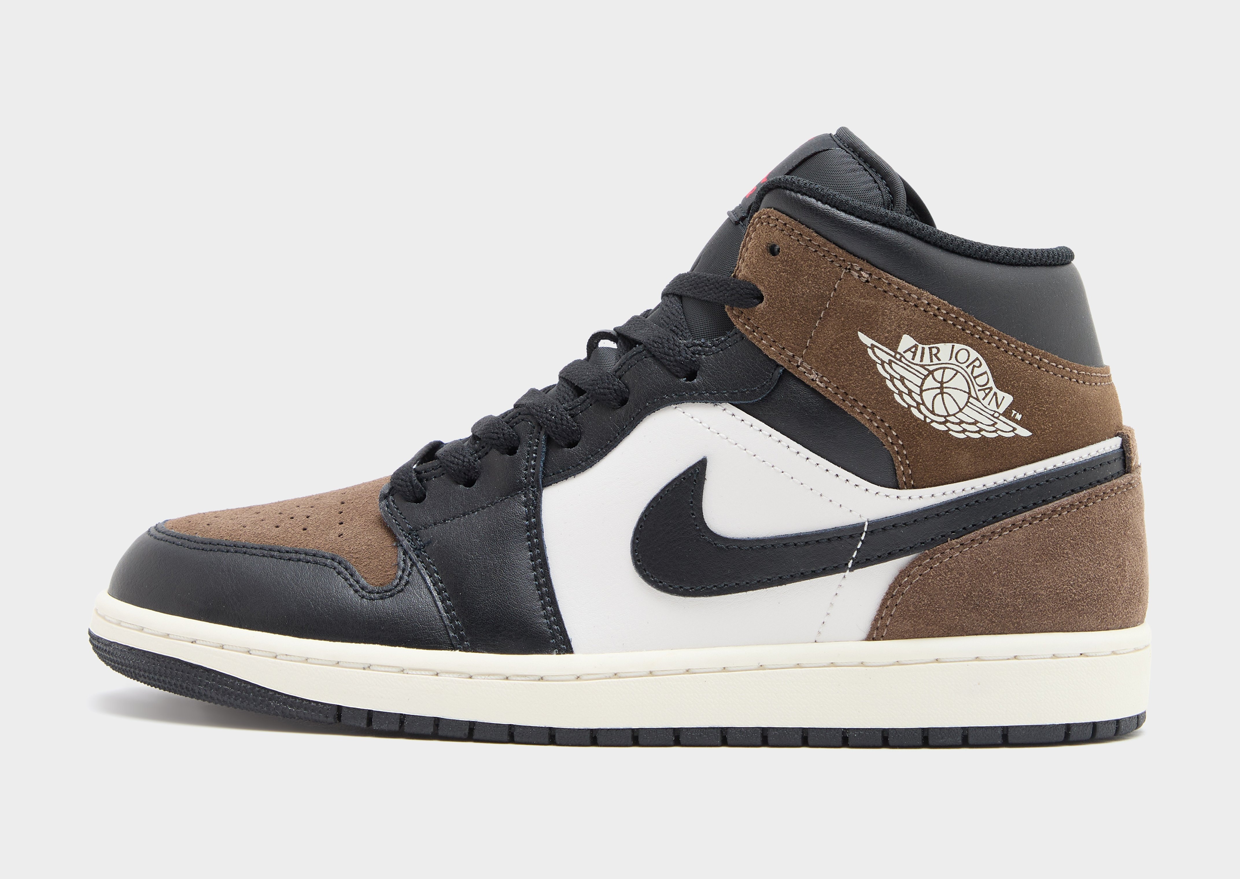 Jordan Air 1 Mid SE em Preto - JD Sports Portugal