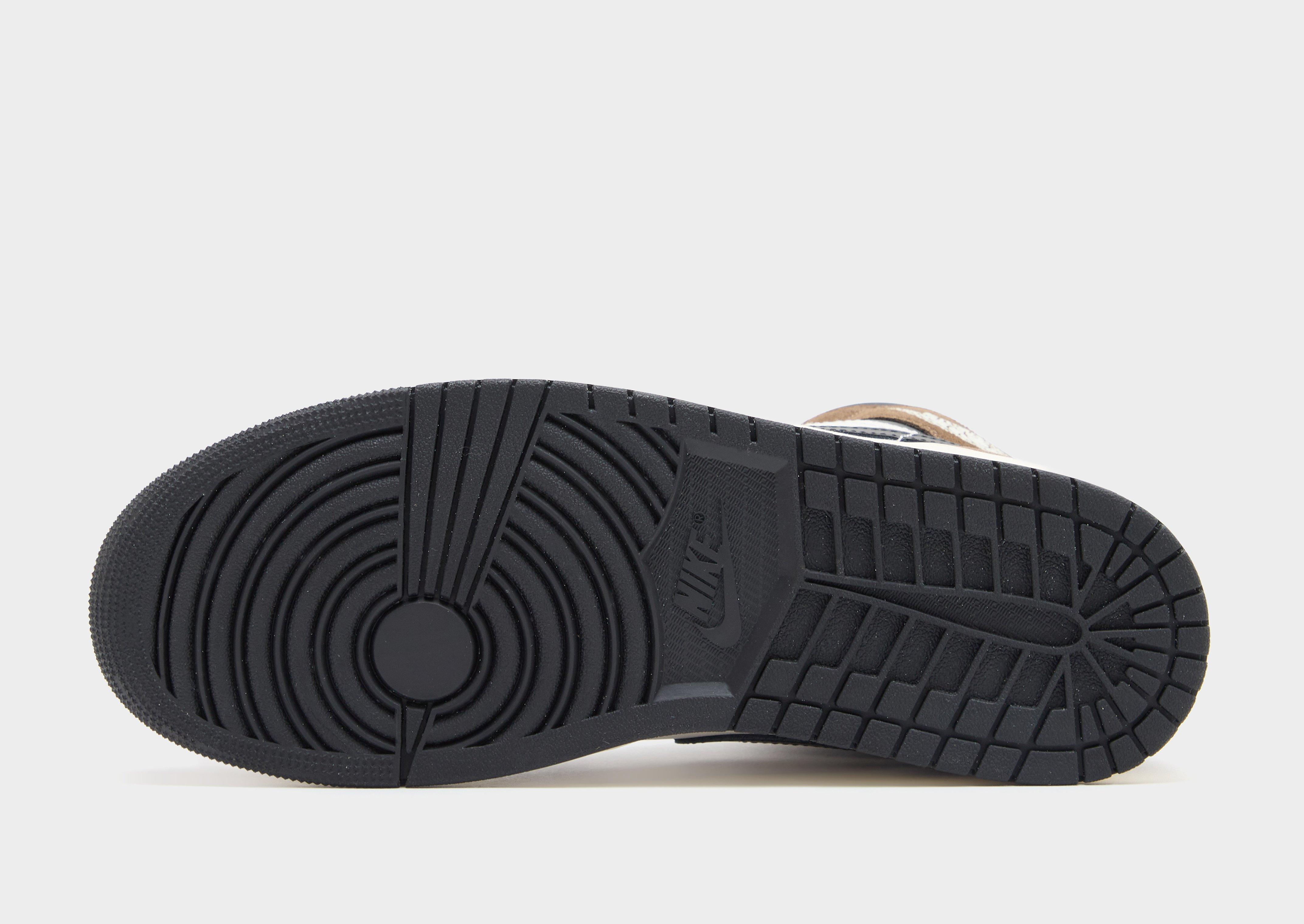 Jordan Air 1 Mid SE