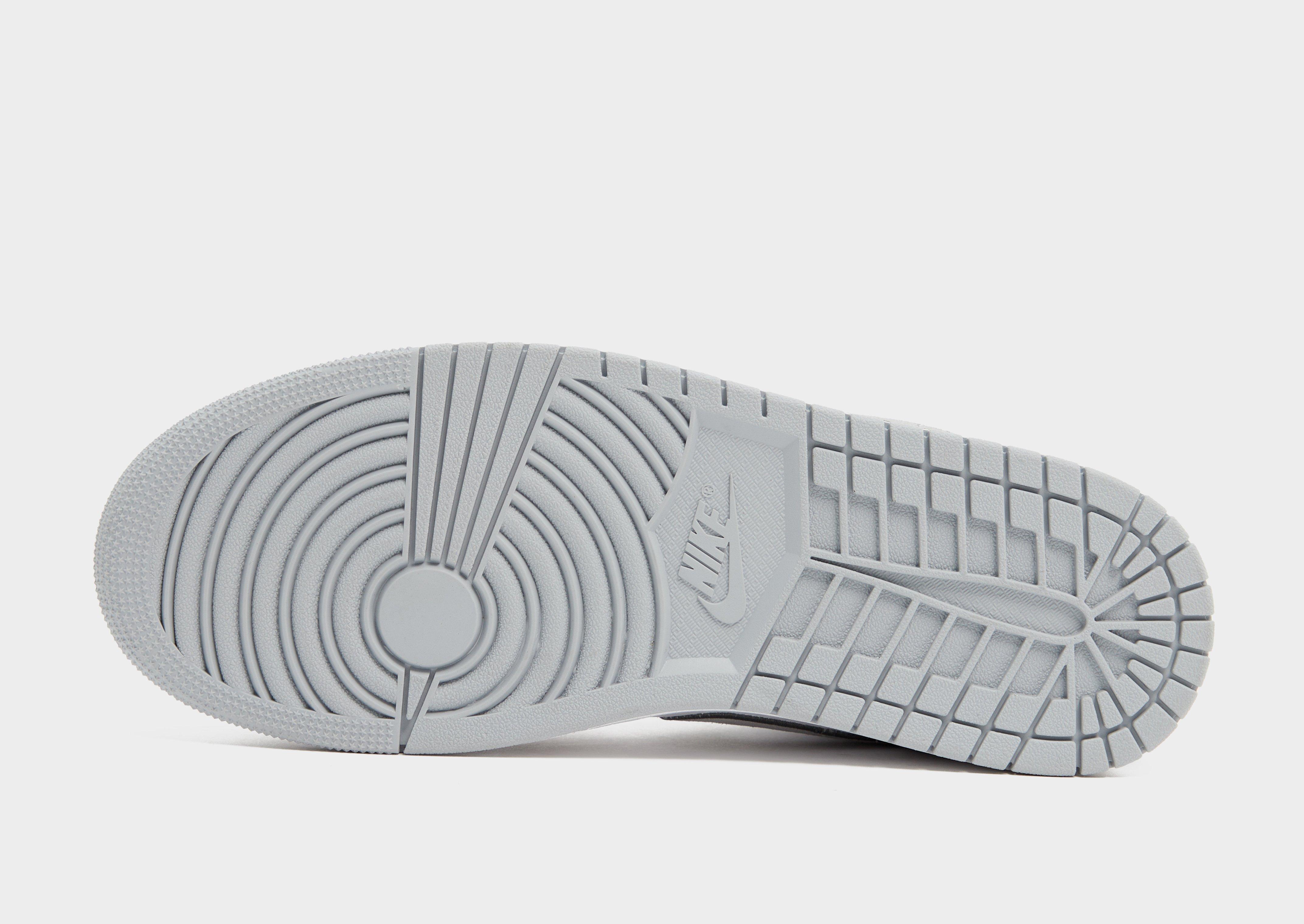 Jordan Air 1 Low SE