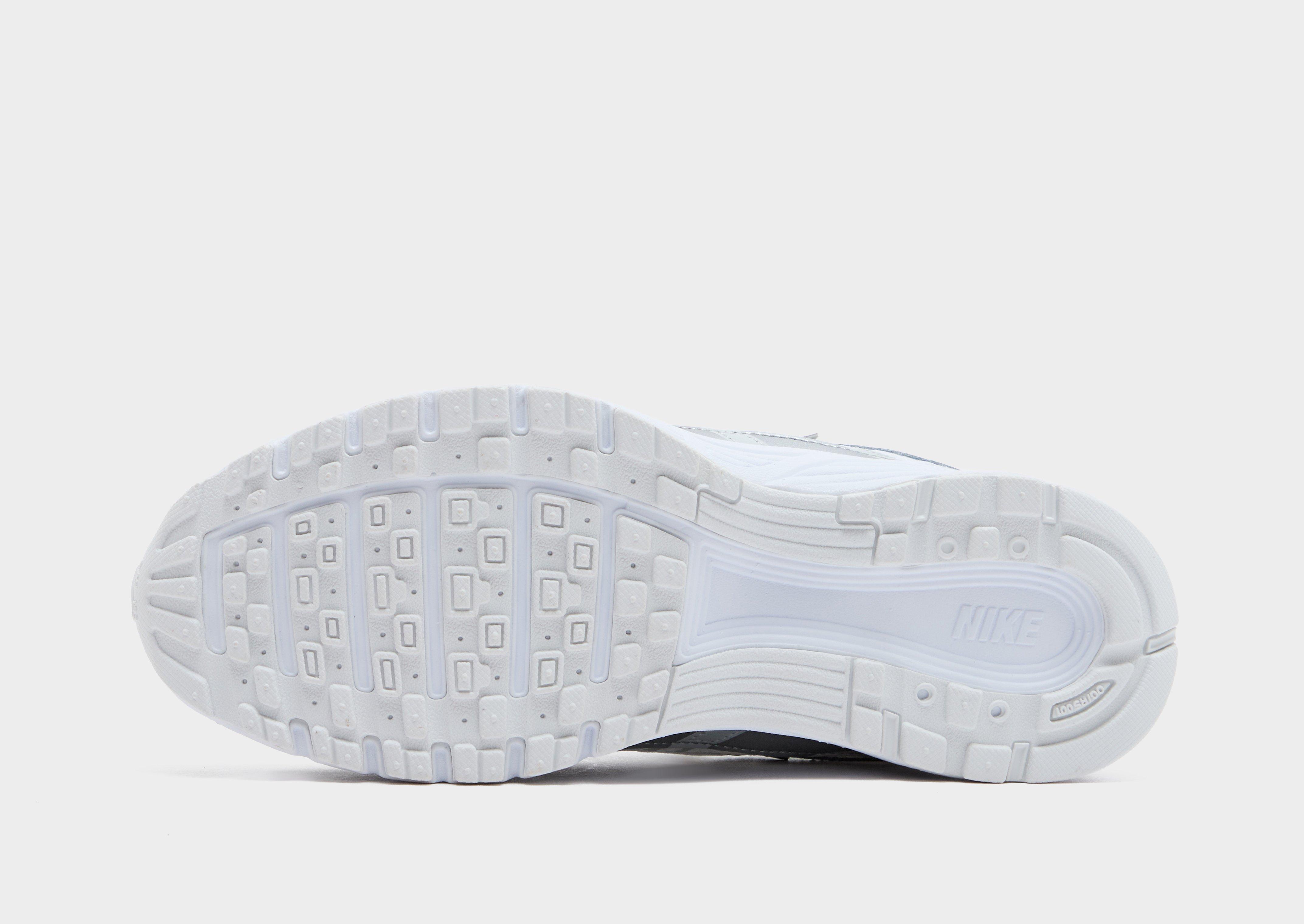 Nike P-6000 Junior