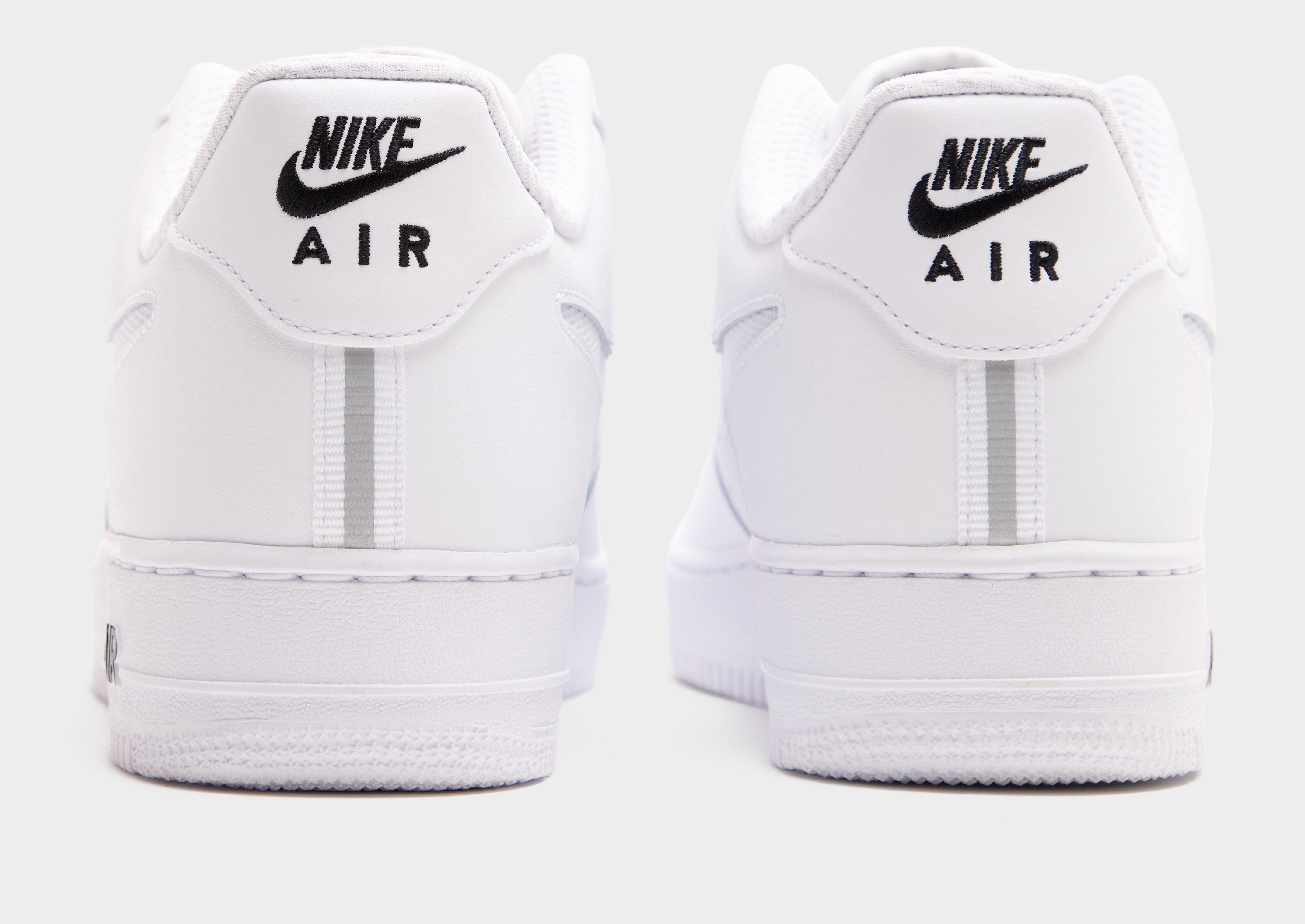 Nike Air Force 1 '07 LV8
