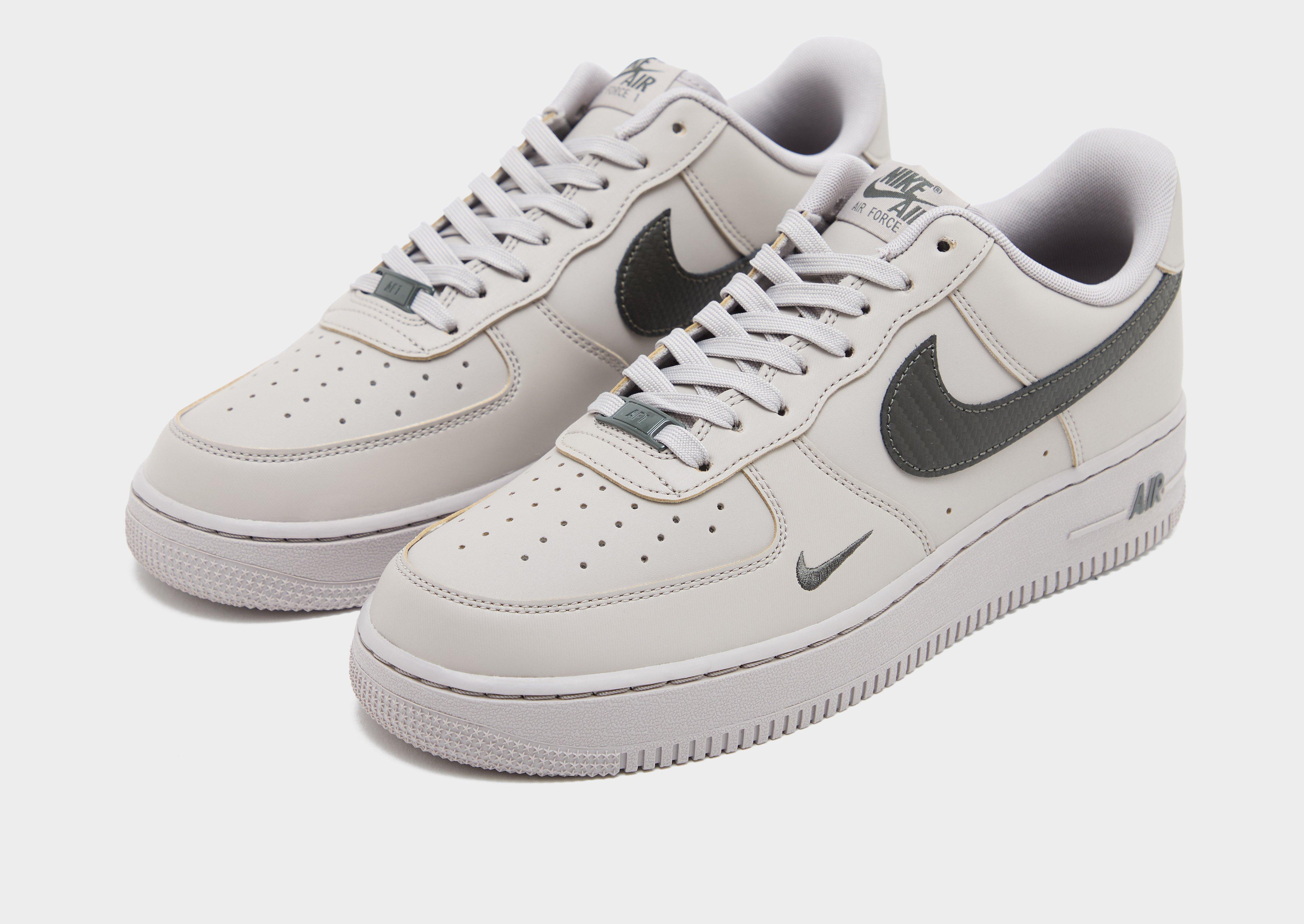Nike Air Force 1 Low