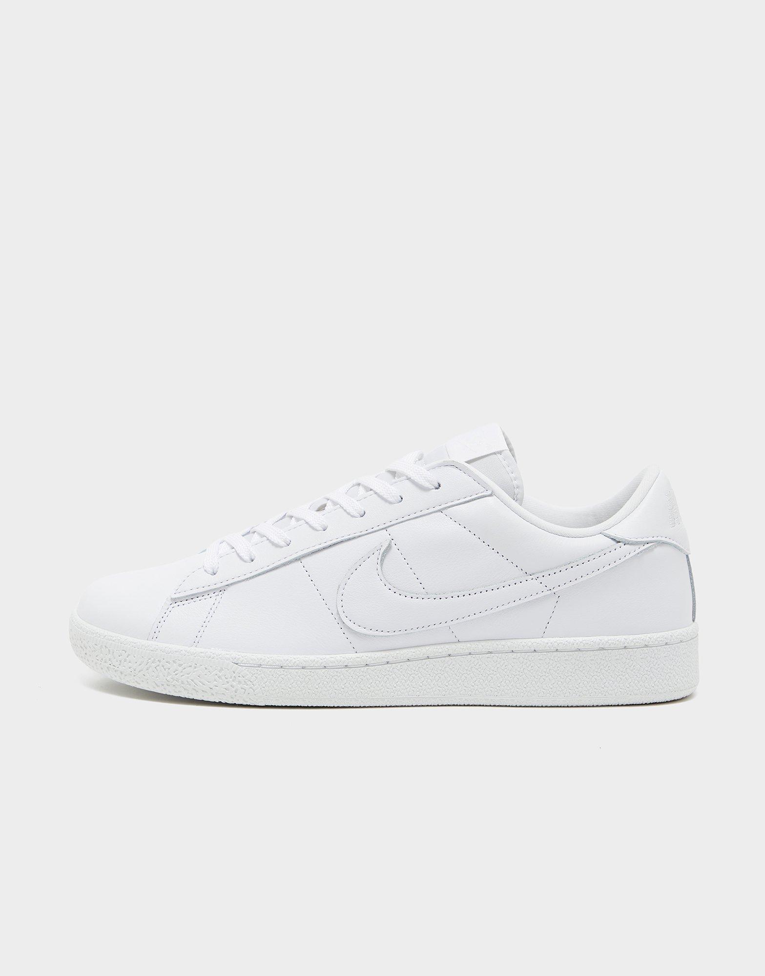 Nike Tennis Classic