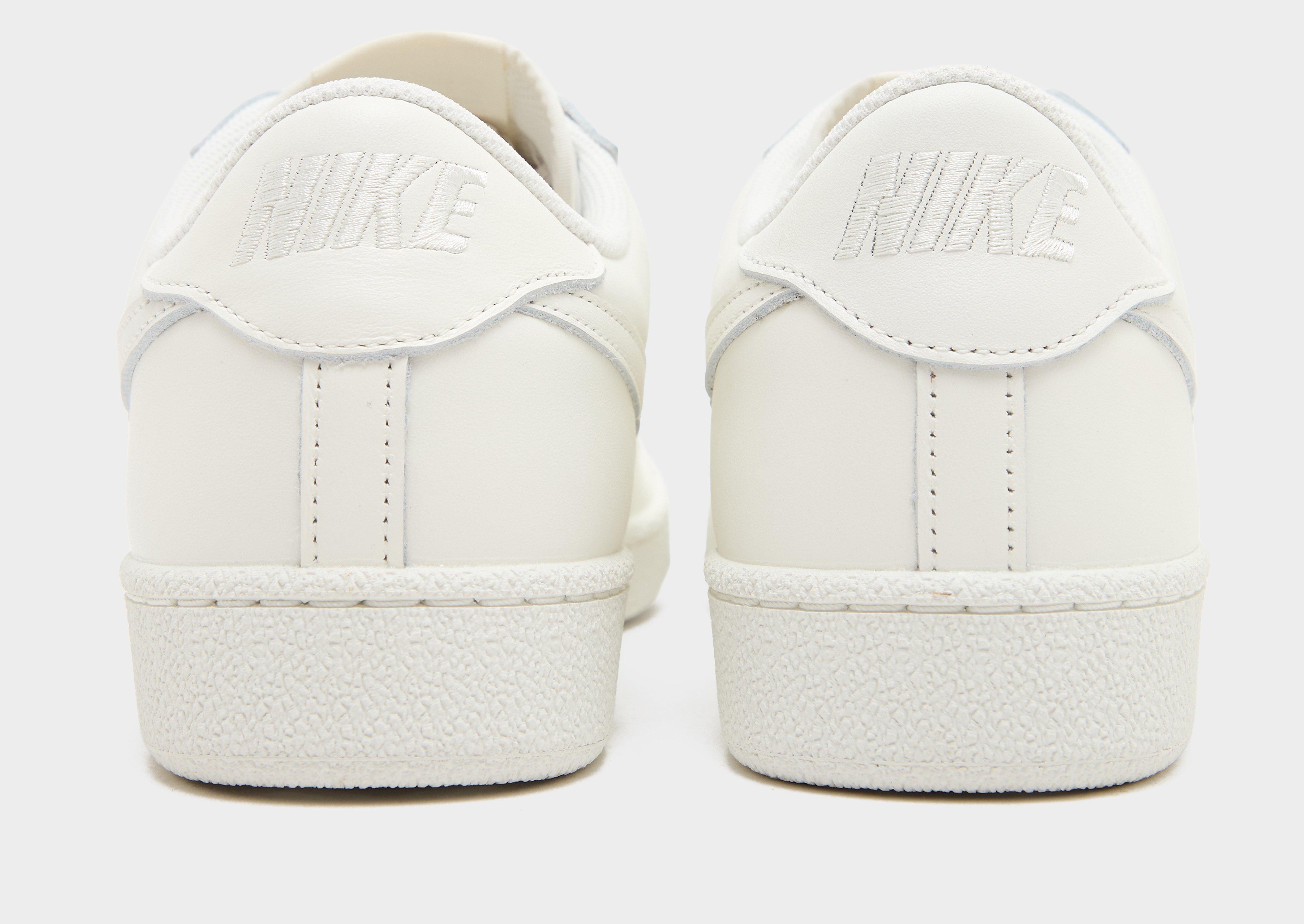 Nike Tennis Classic
