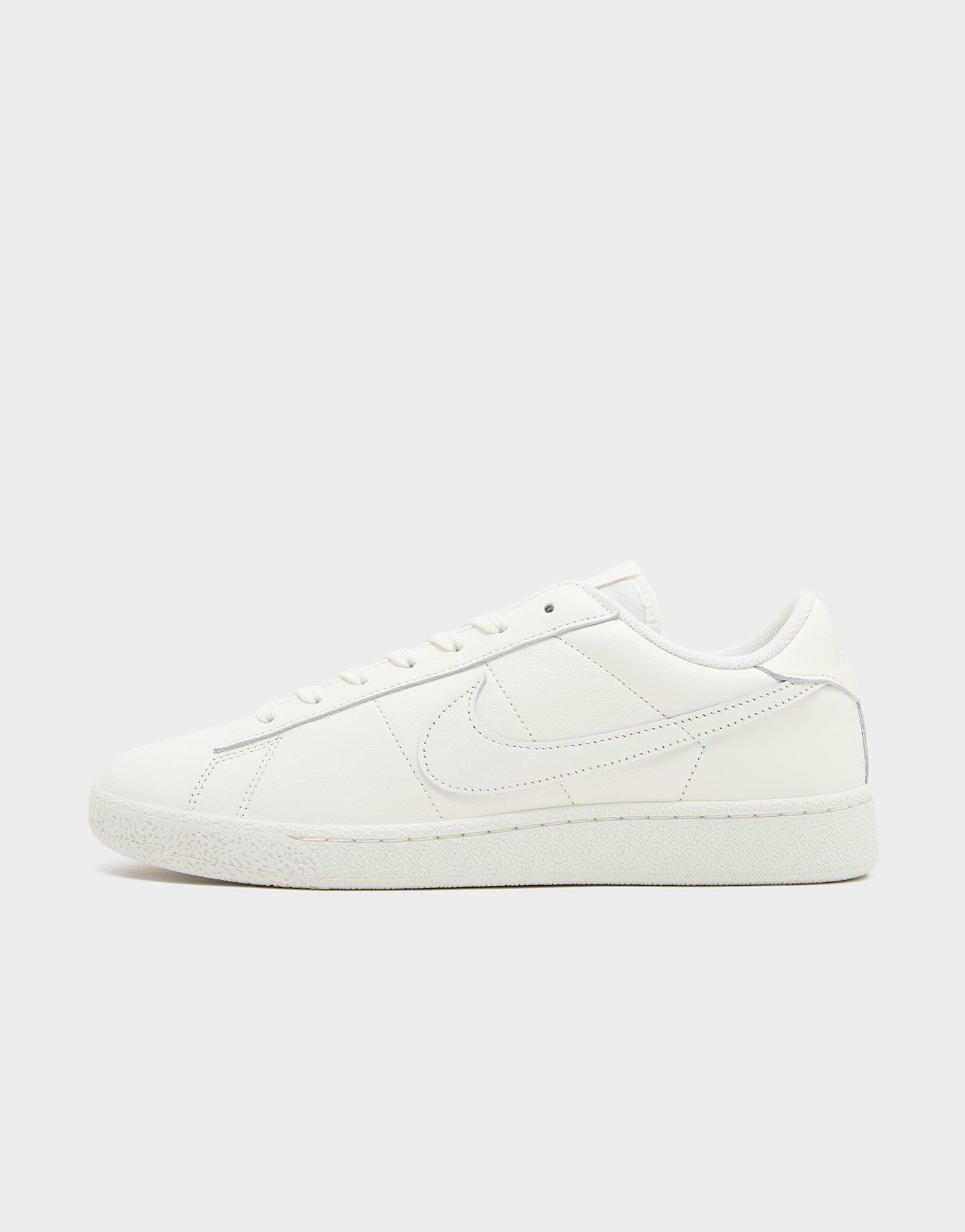 Nike Tennis Classic
