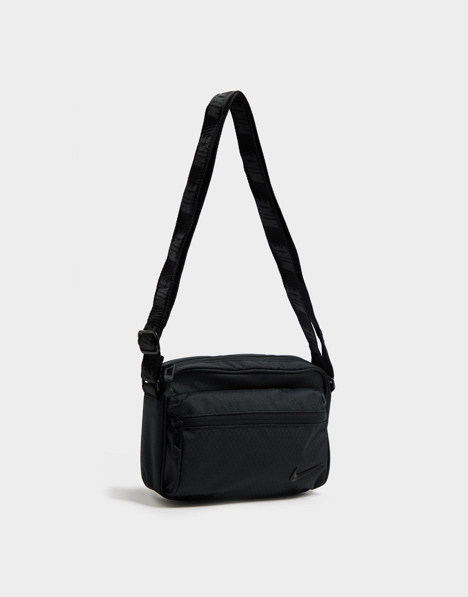 Nike Swoosh Tech Messenger Back