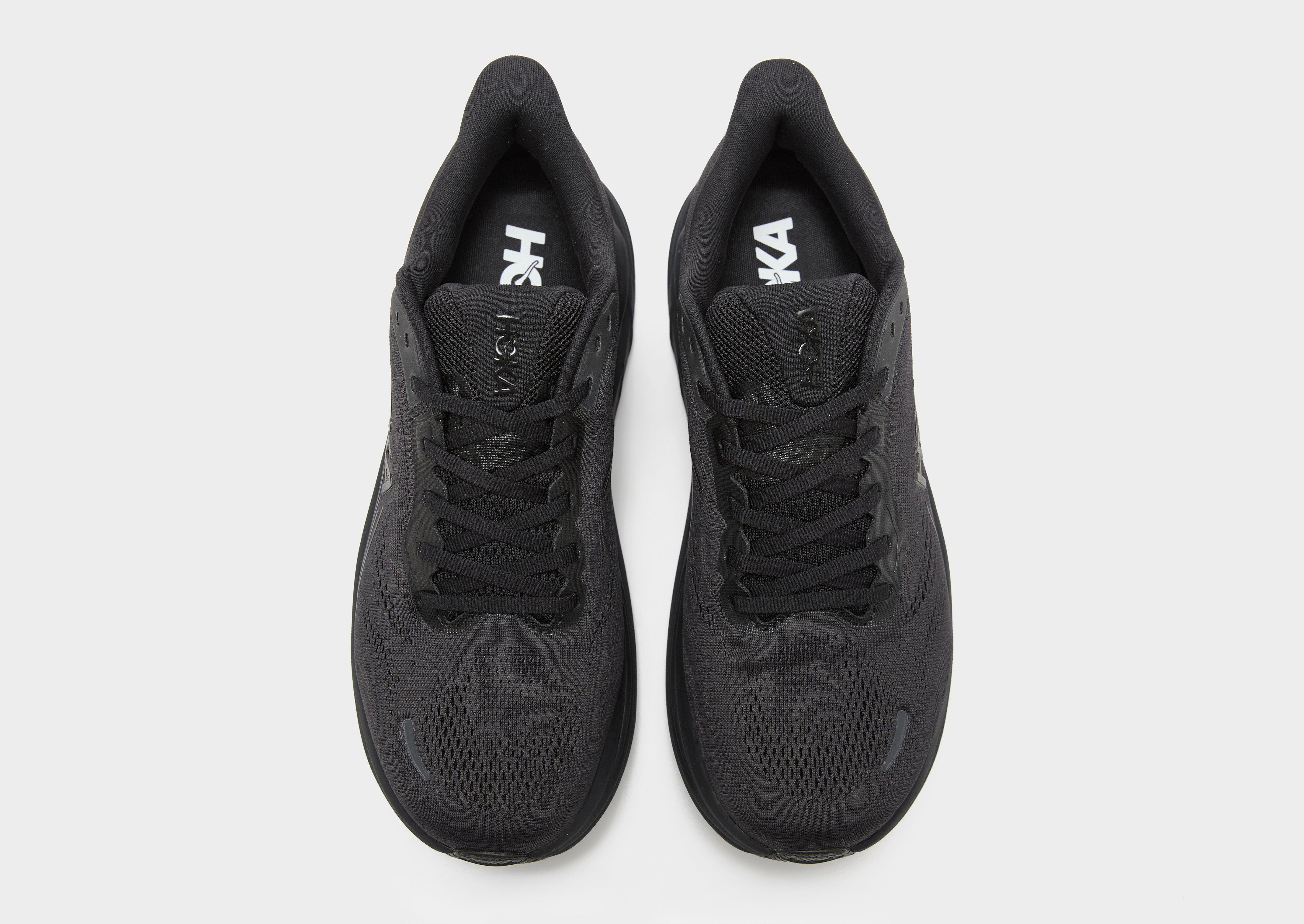 HOKA Clifton 11
