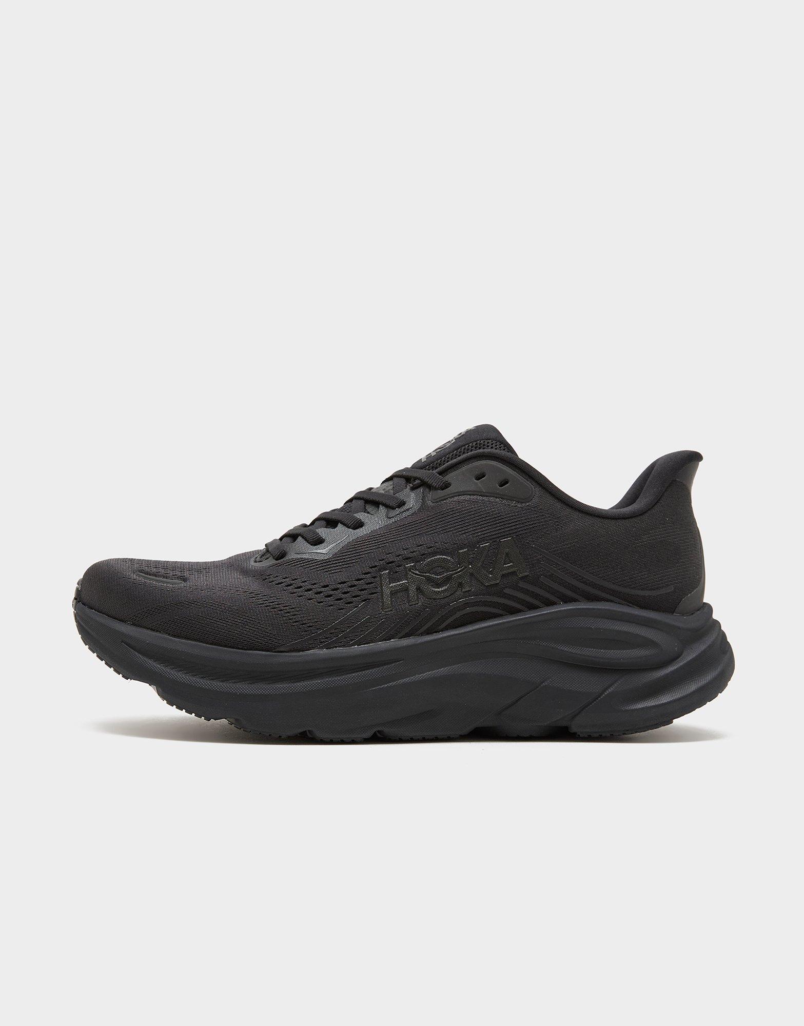 HOKA Clifton 11