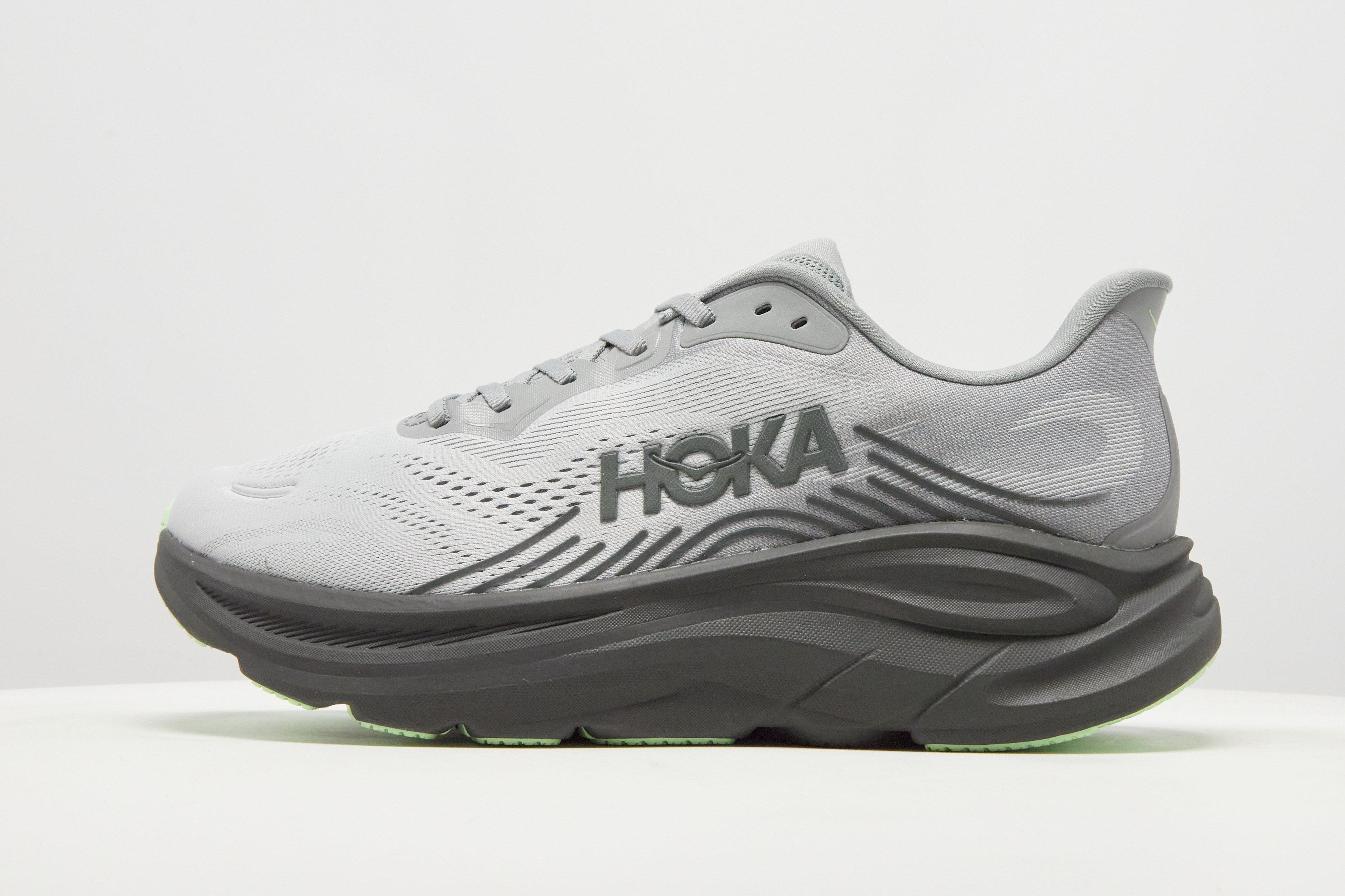 HOKA Clifton 11