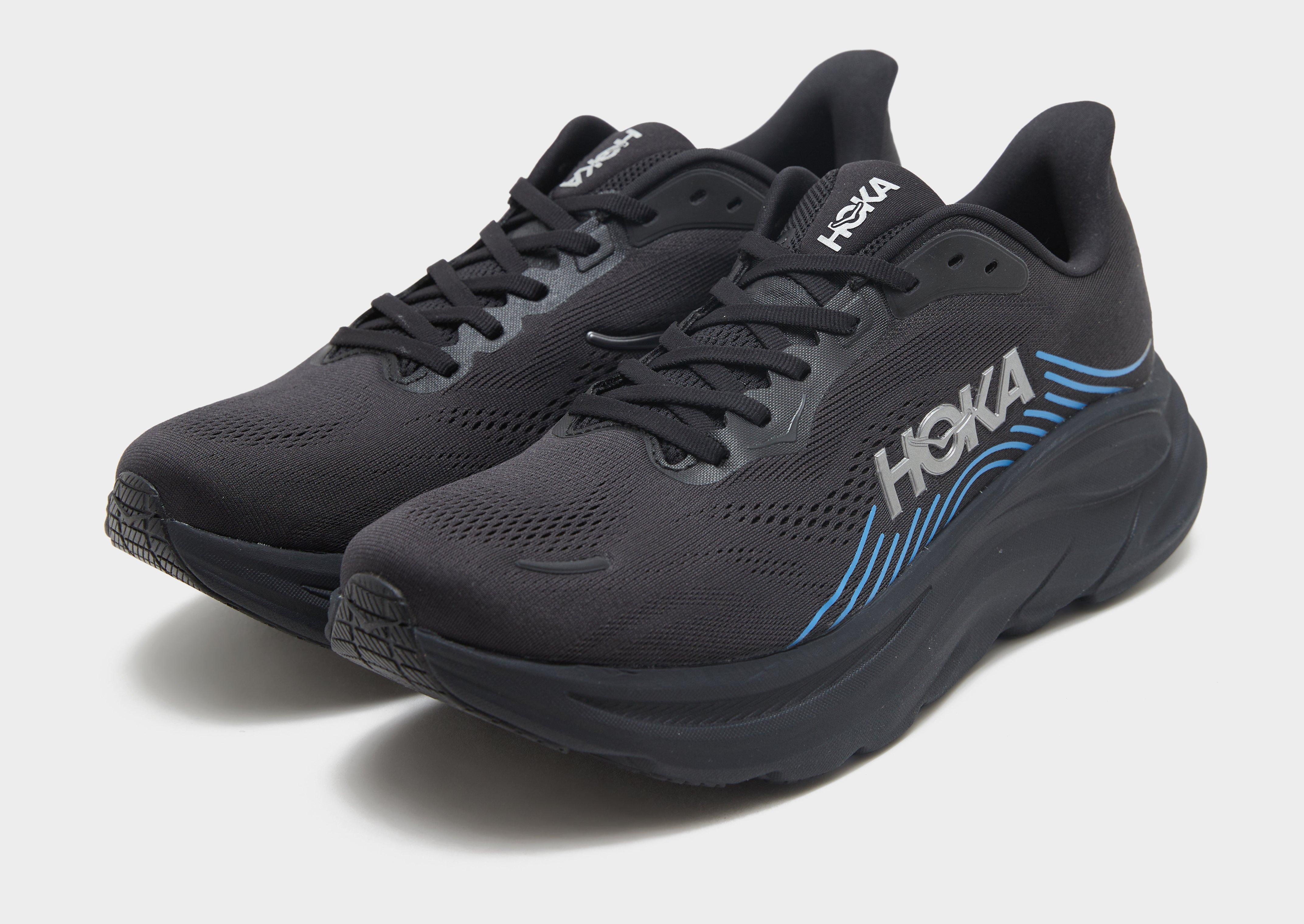 HOKA Clifton 11