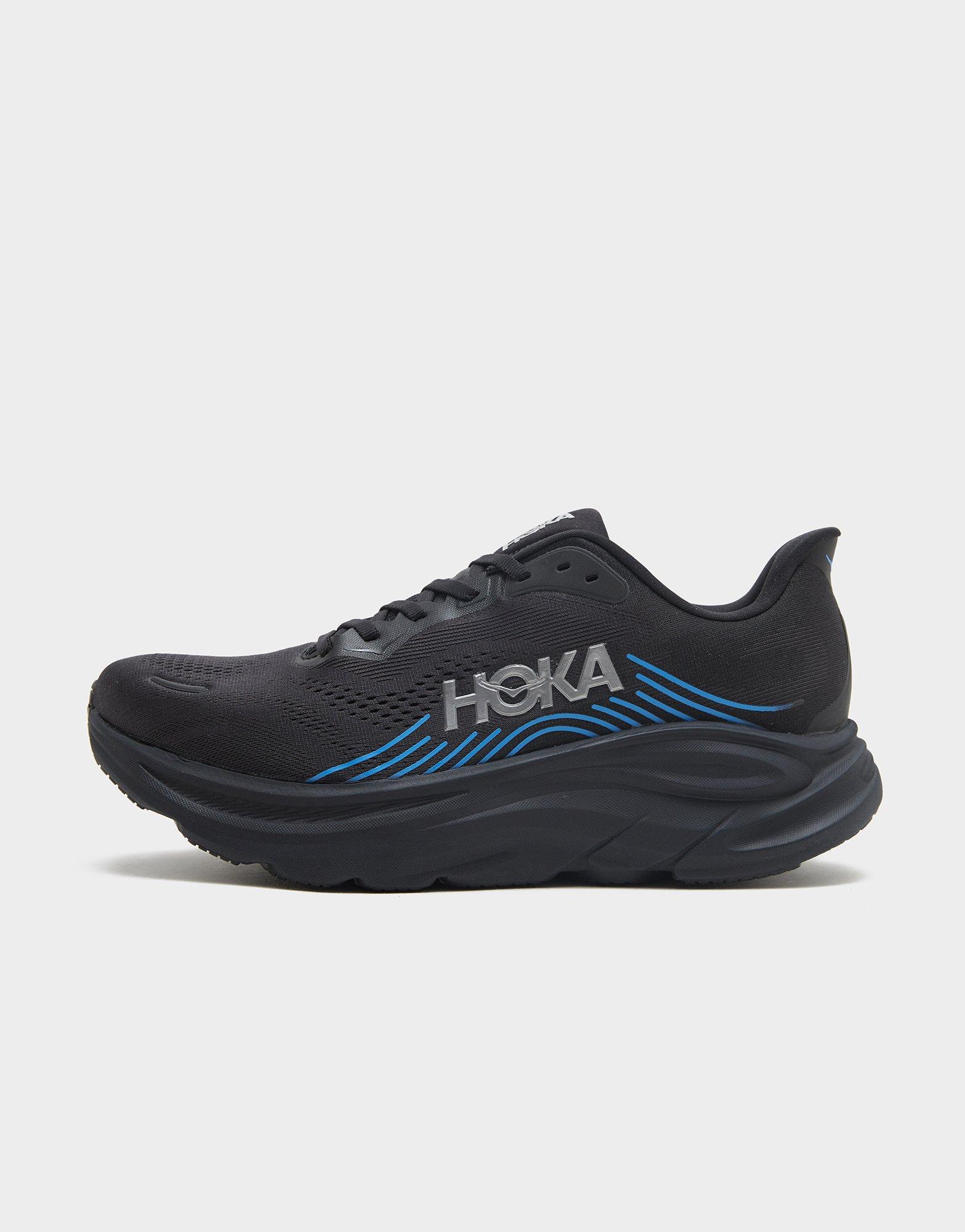 HOKA Clifton 11