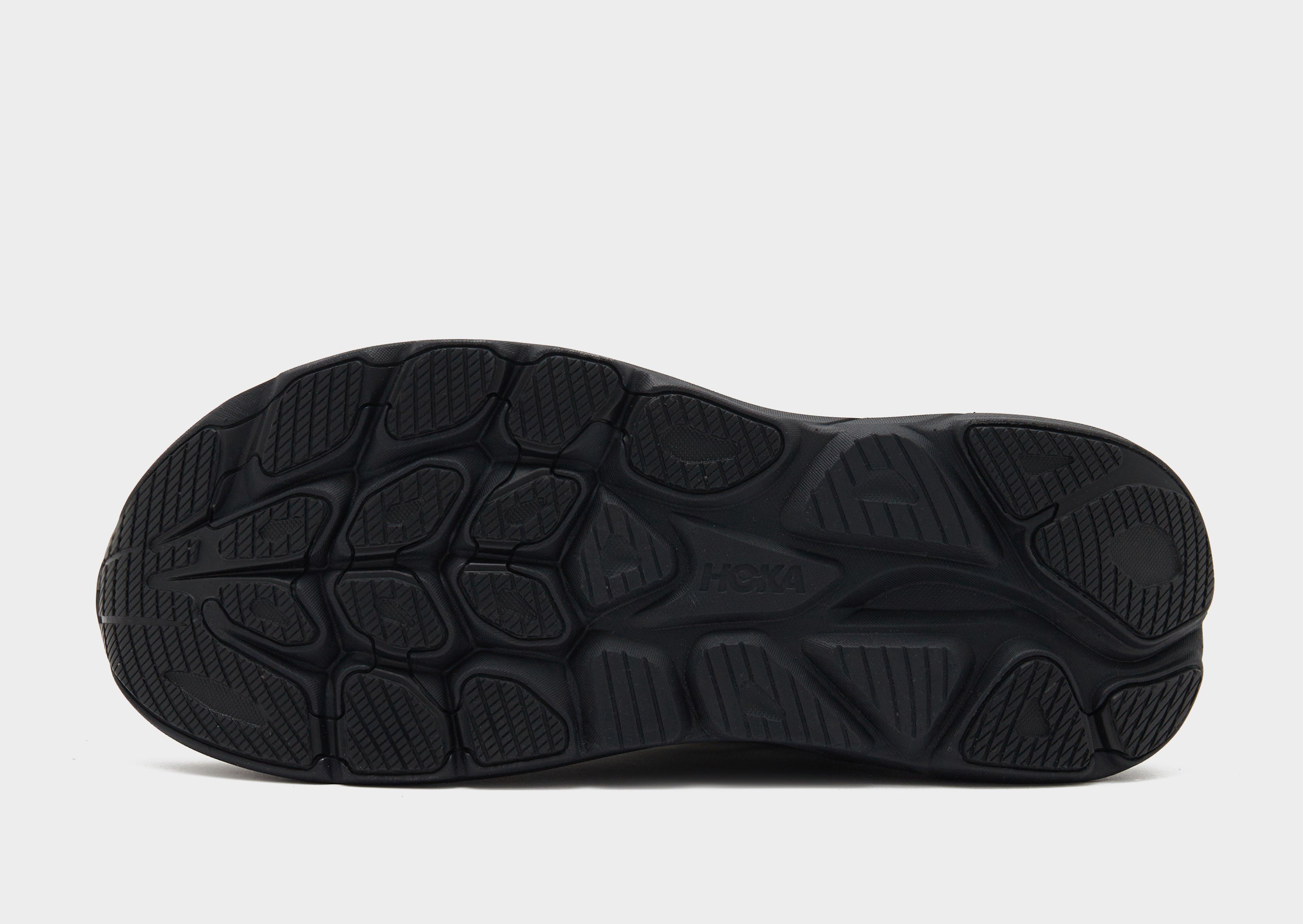 HOKA Clifton 11
