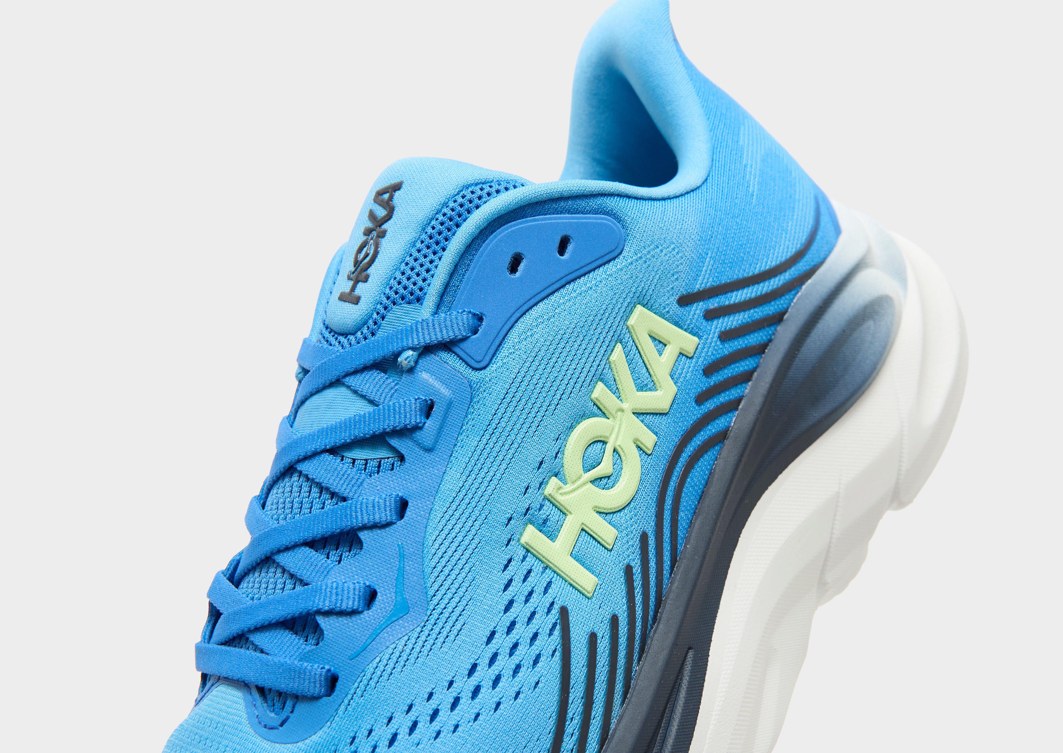HOKA Clifton 11