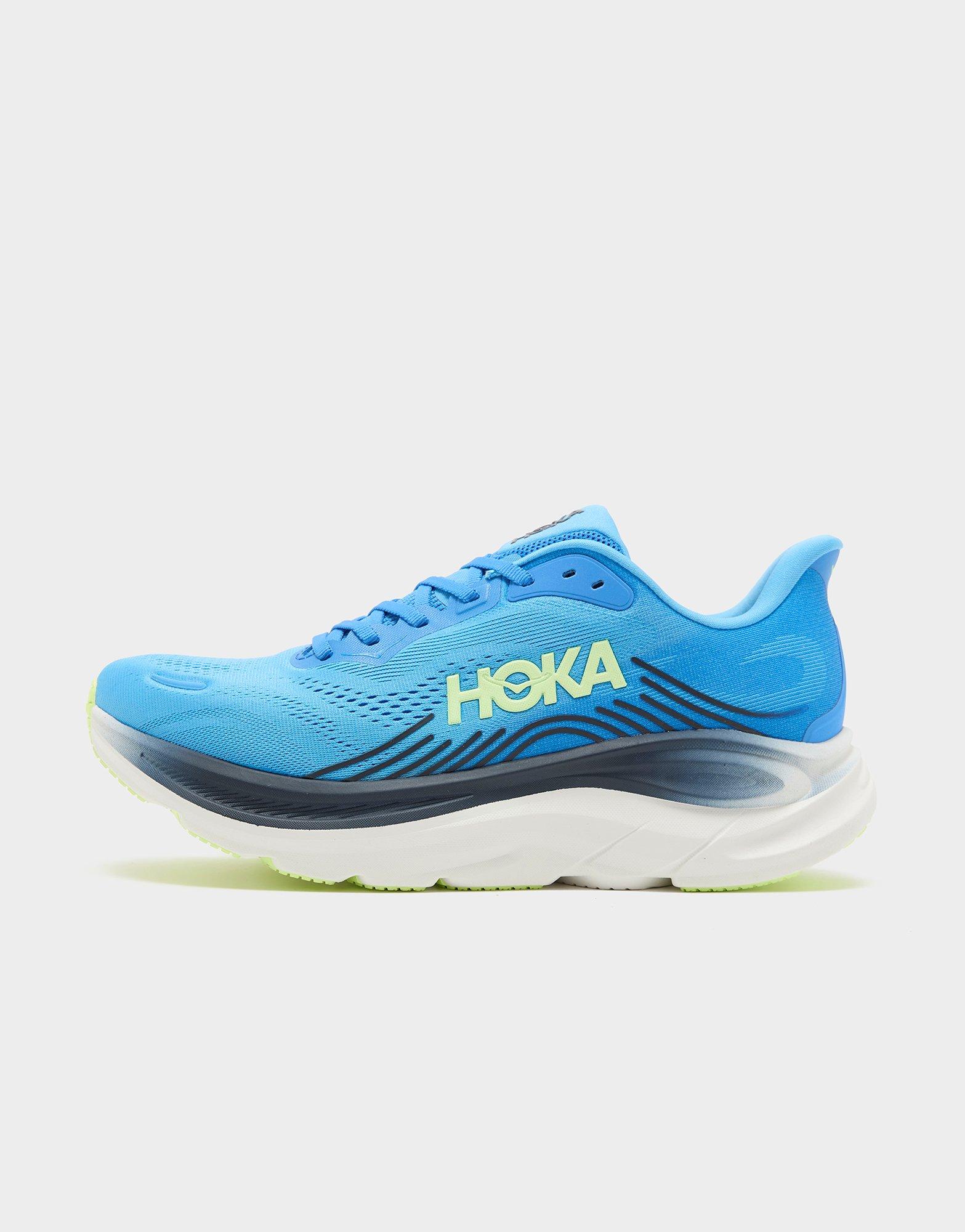 HOKA Clifton 11