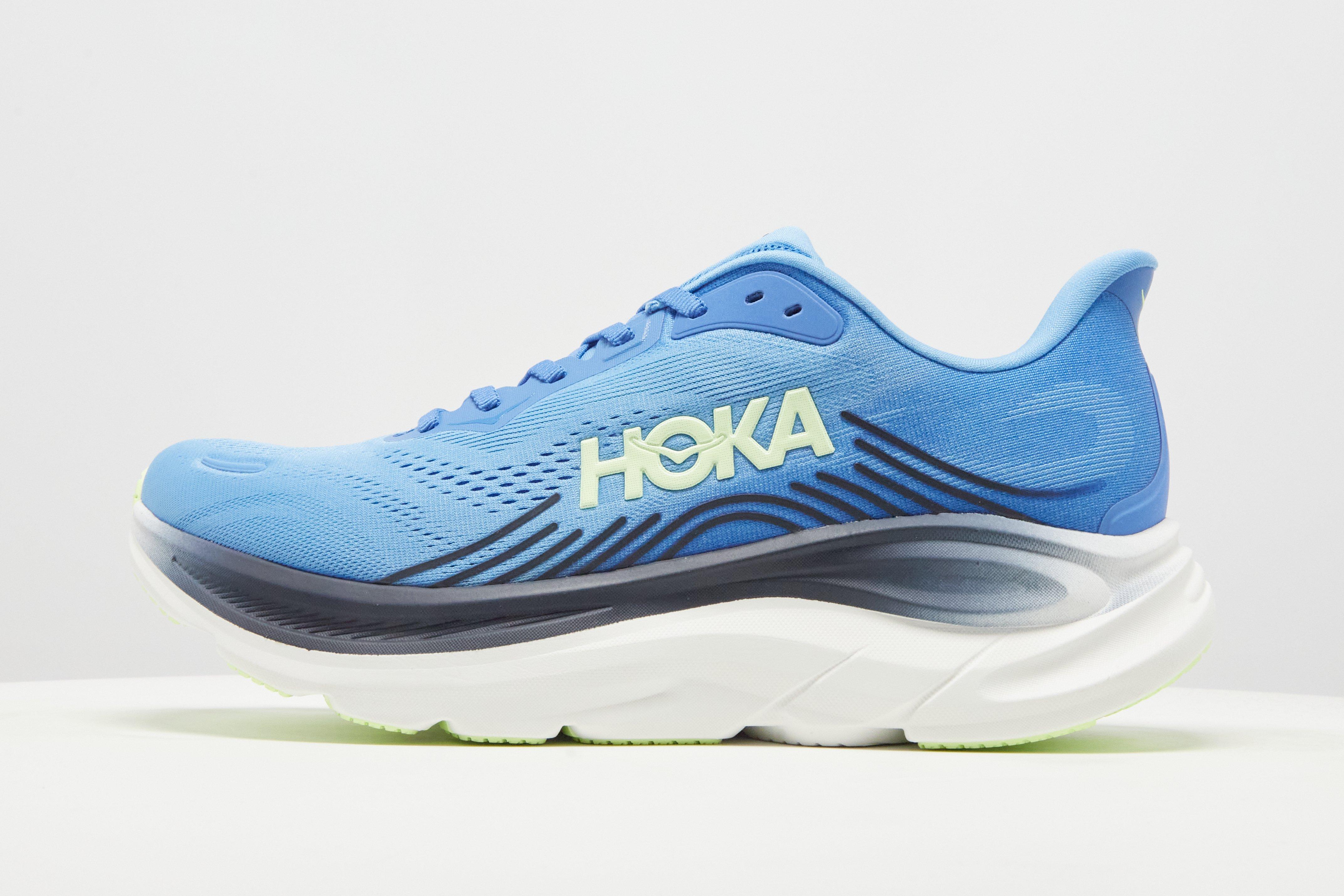 HOKA Clifton 11