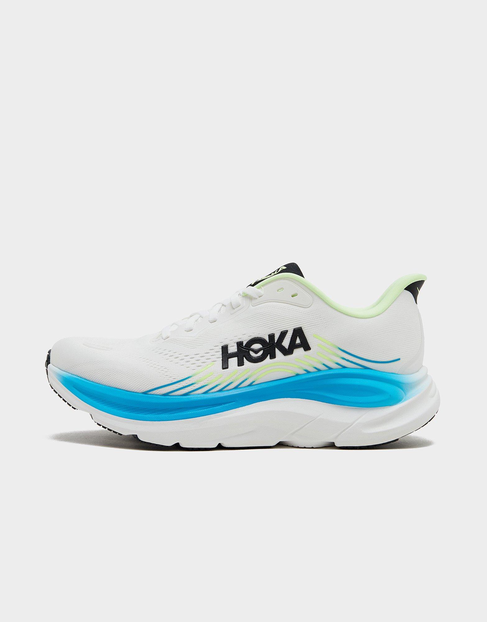 HOKA Clifton 11