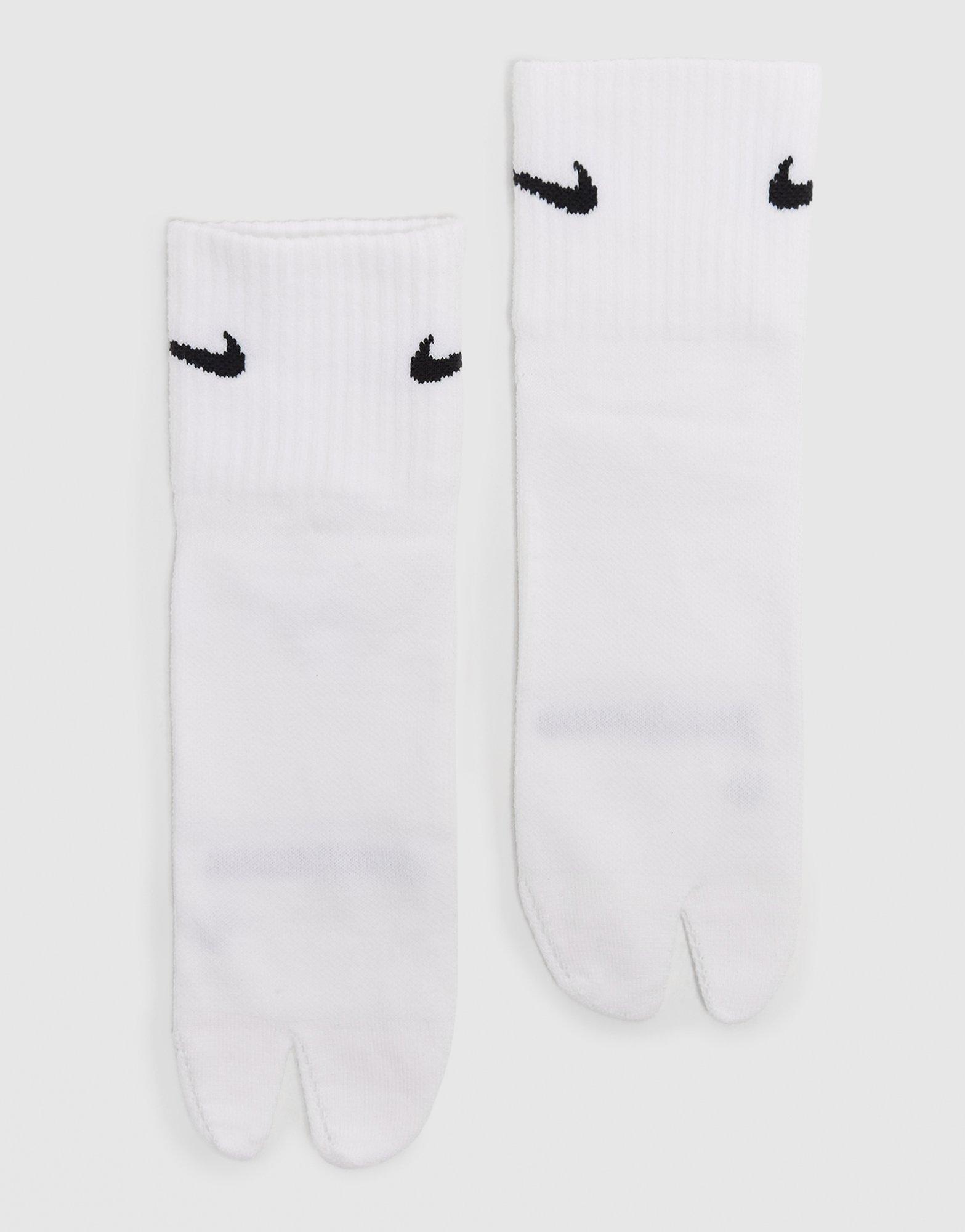 Nike Tabi Quarter Socks