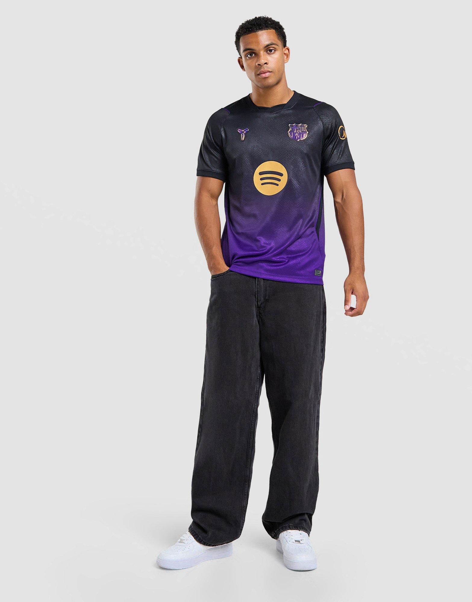 Nike FC Barcelona 2026/27 Away Shirt