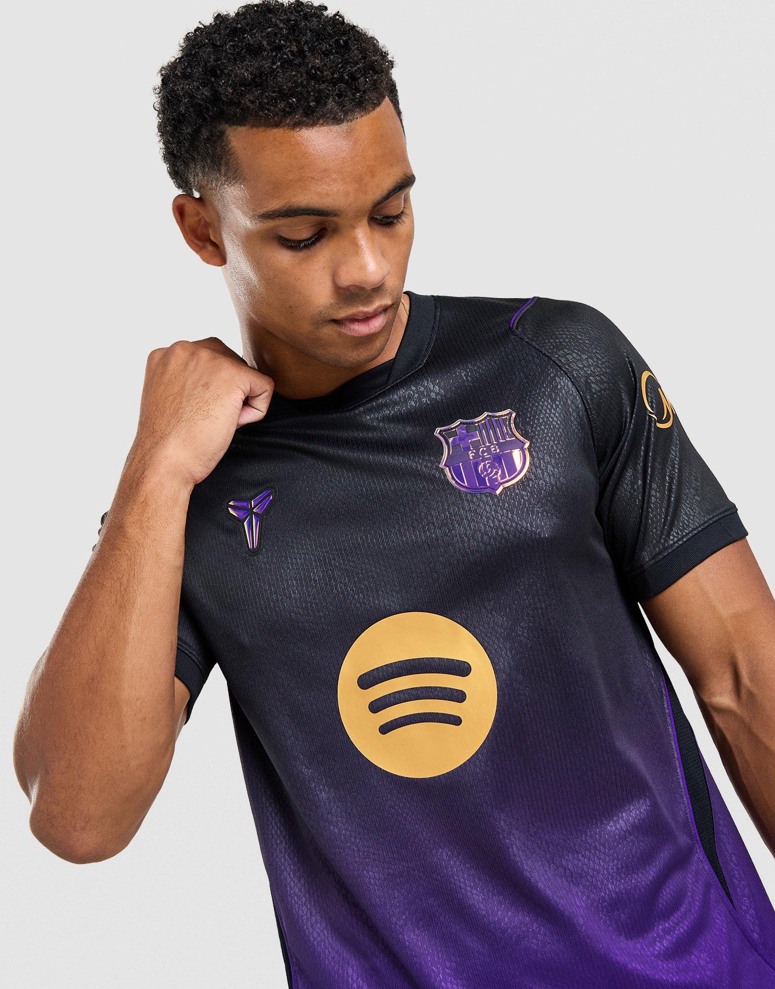 Nike FC Barcelona 2026/27 Away Shirt