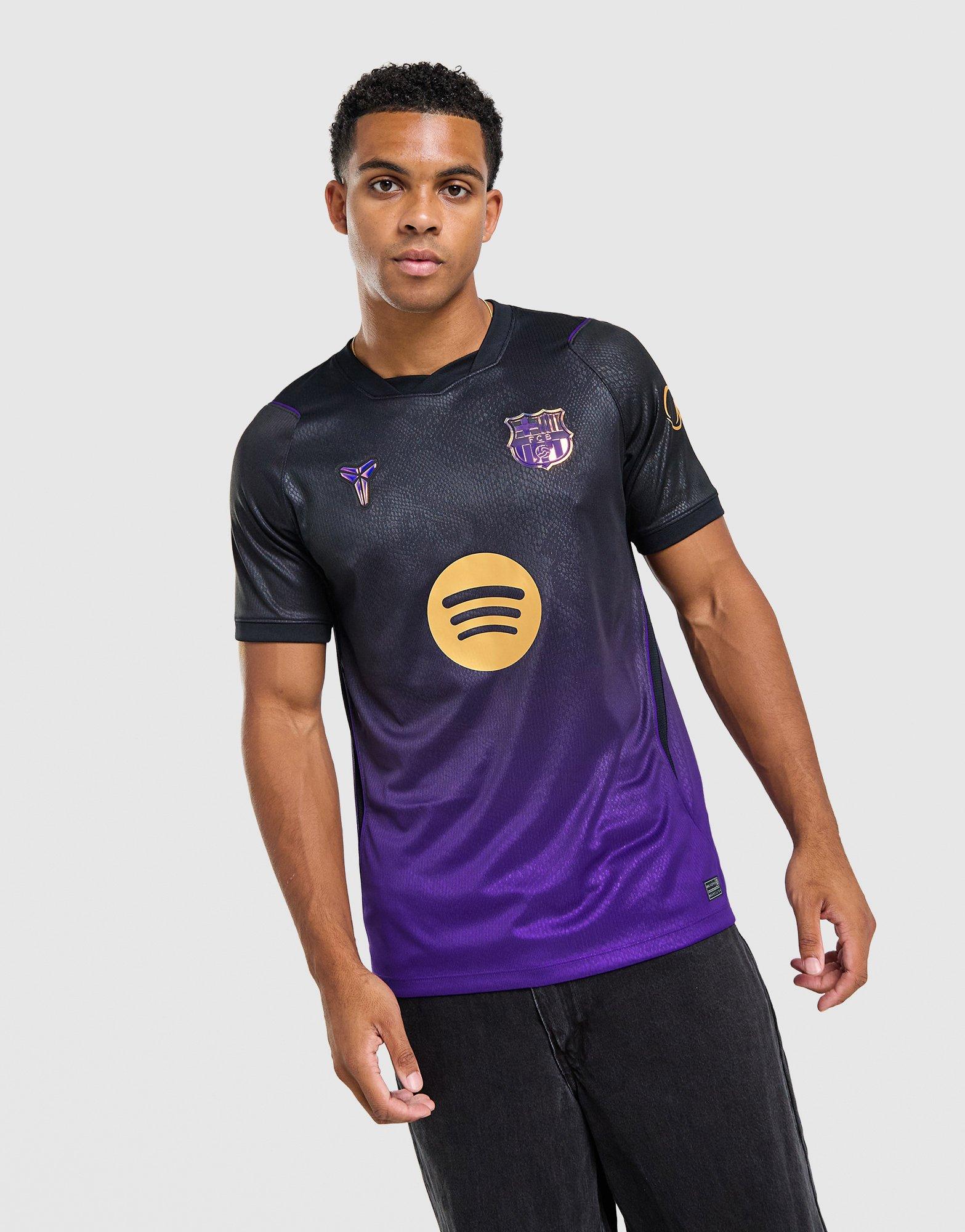 Nike FC Barcelona 2026/27 Away Shirt