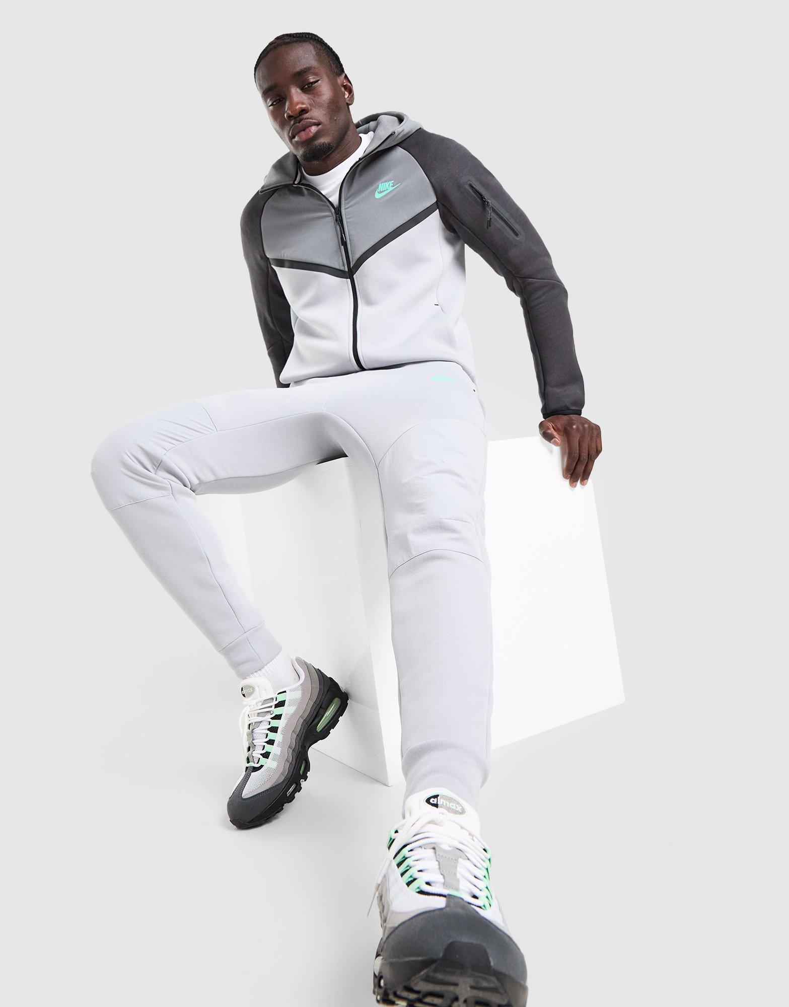 Nike Tech Mix Joggers