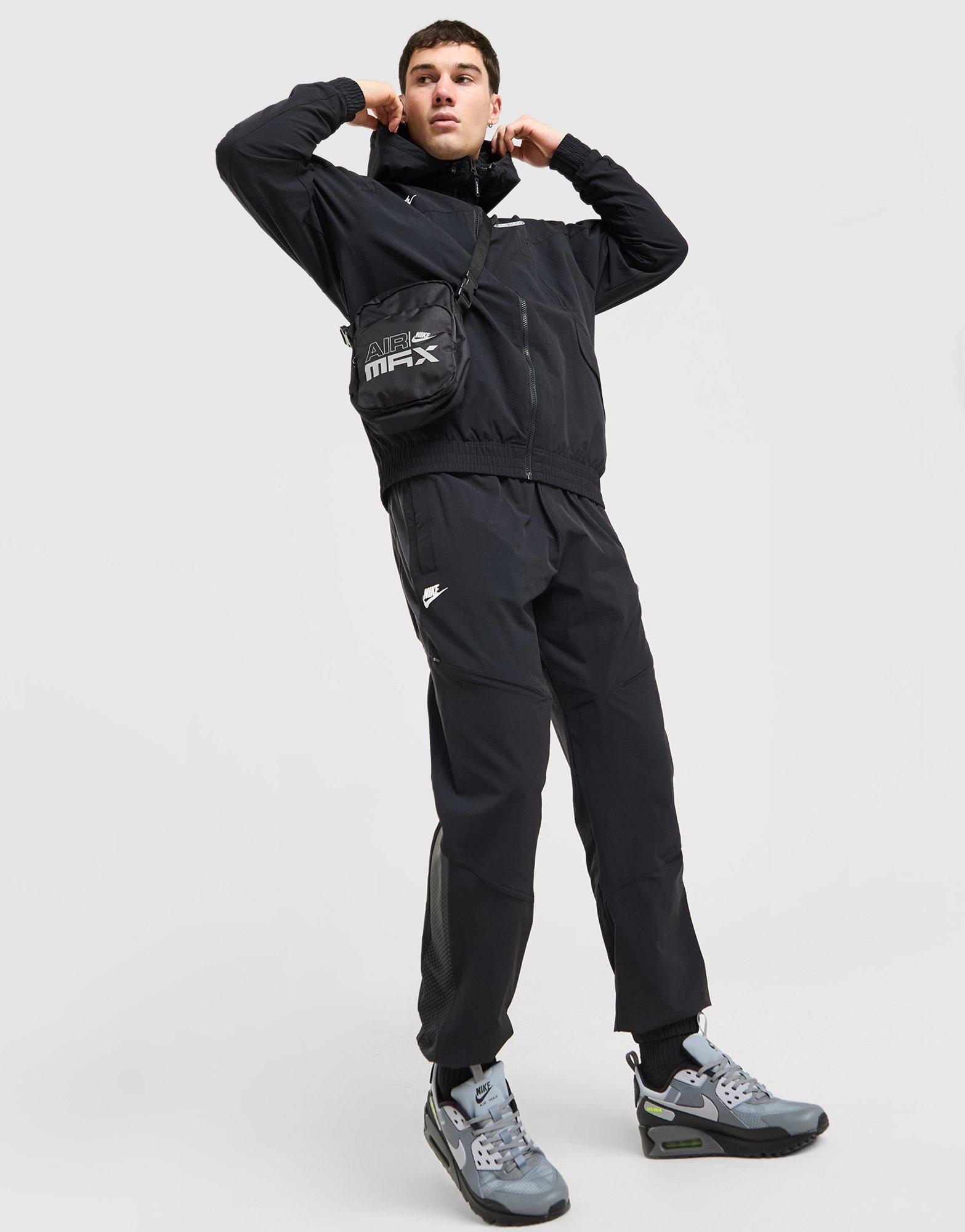 Nike Air Max Woven Cargo Pants
