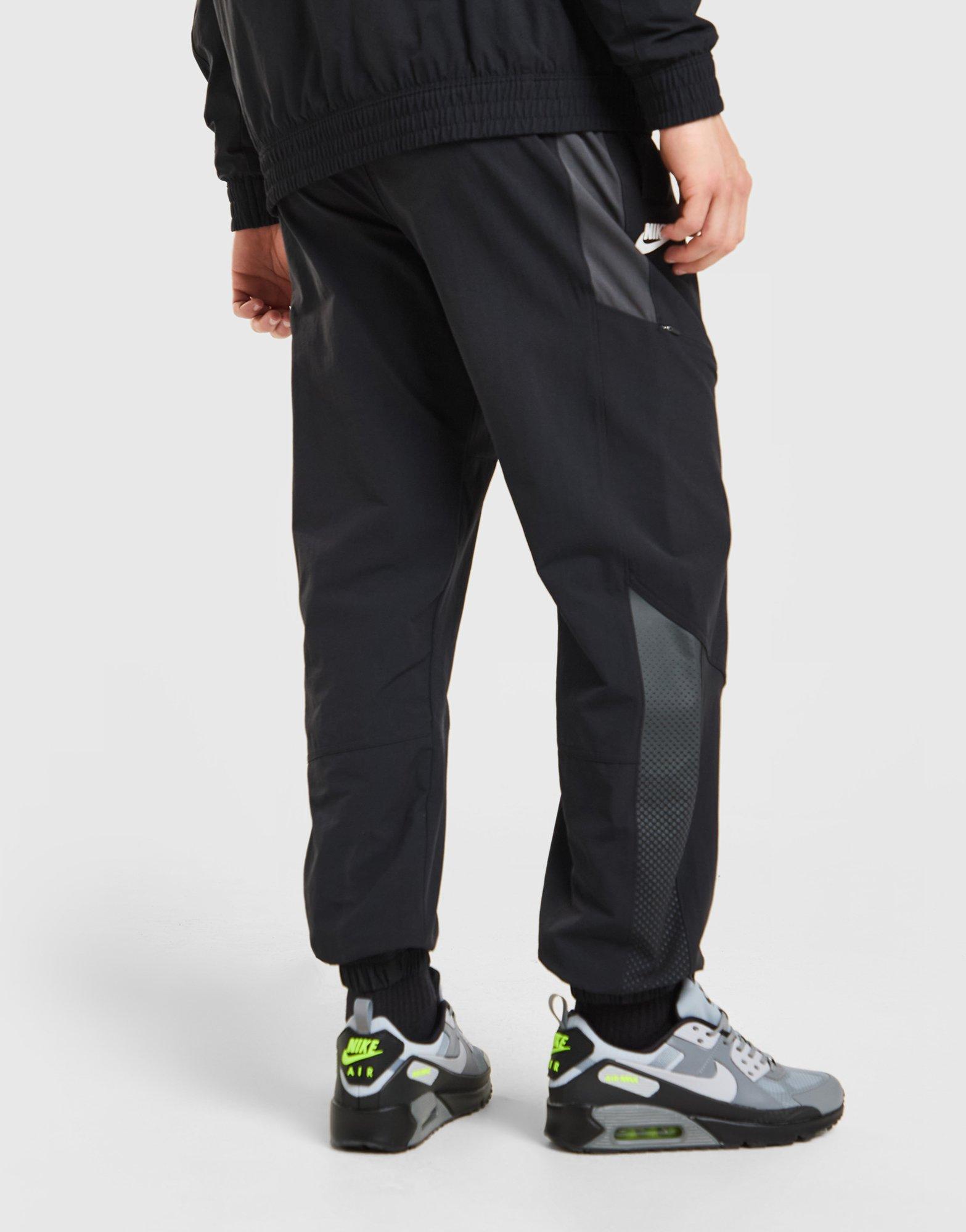 Nike Air Max Woven Cargo Pants