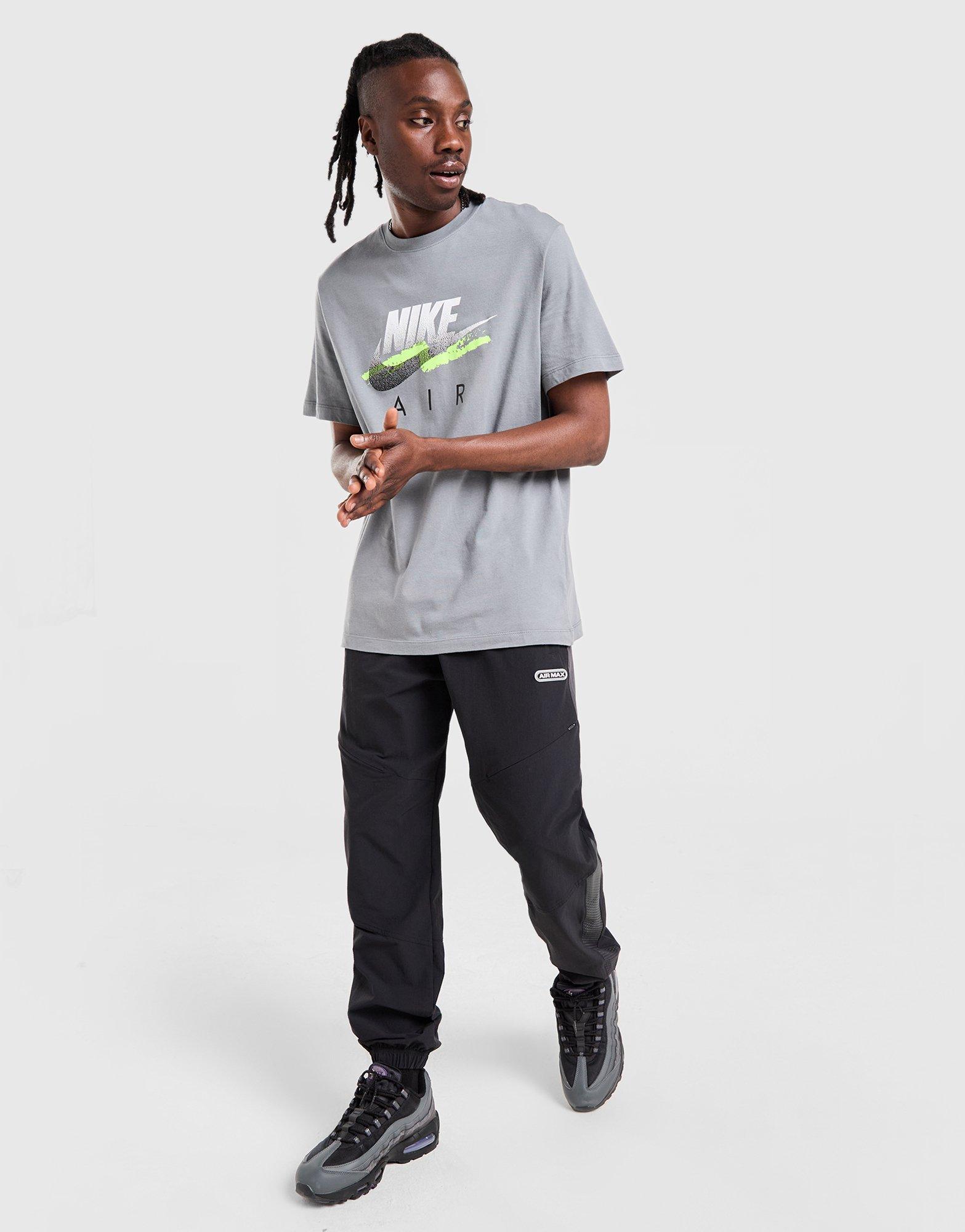 Nike T-shirt DNA Remix