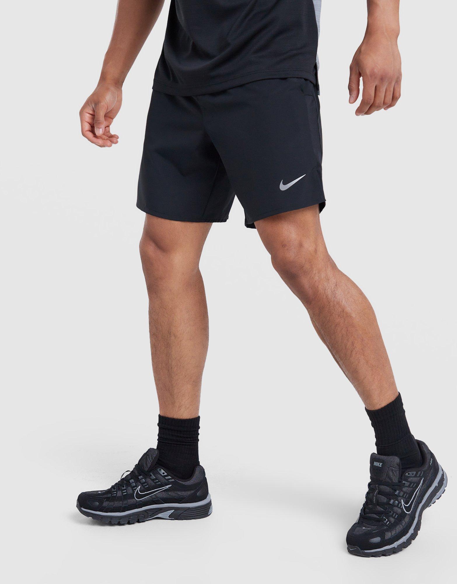 Nike Challenger 7" Unlined Shorts