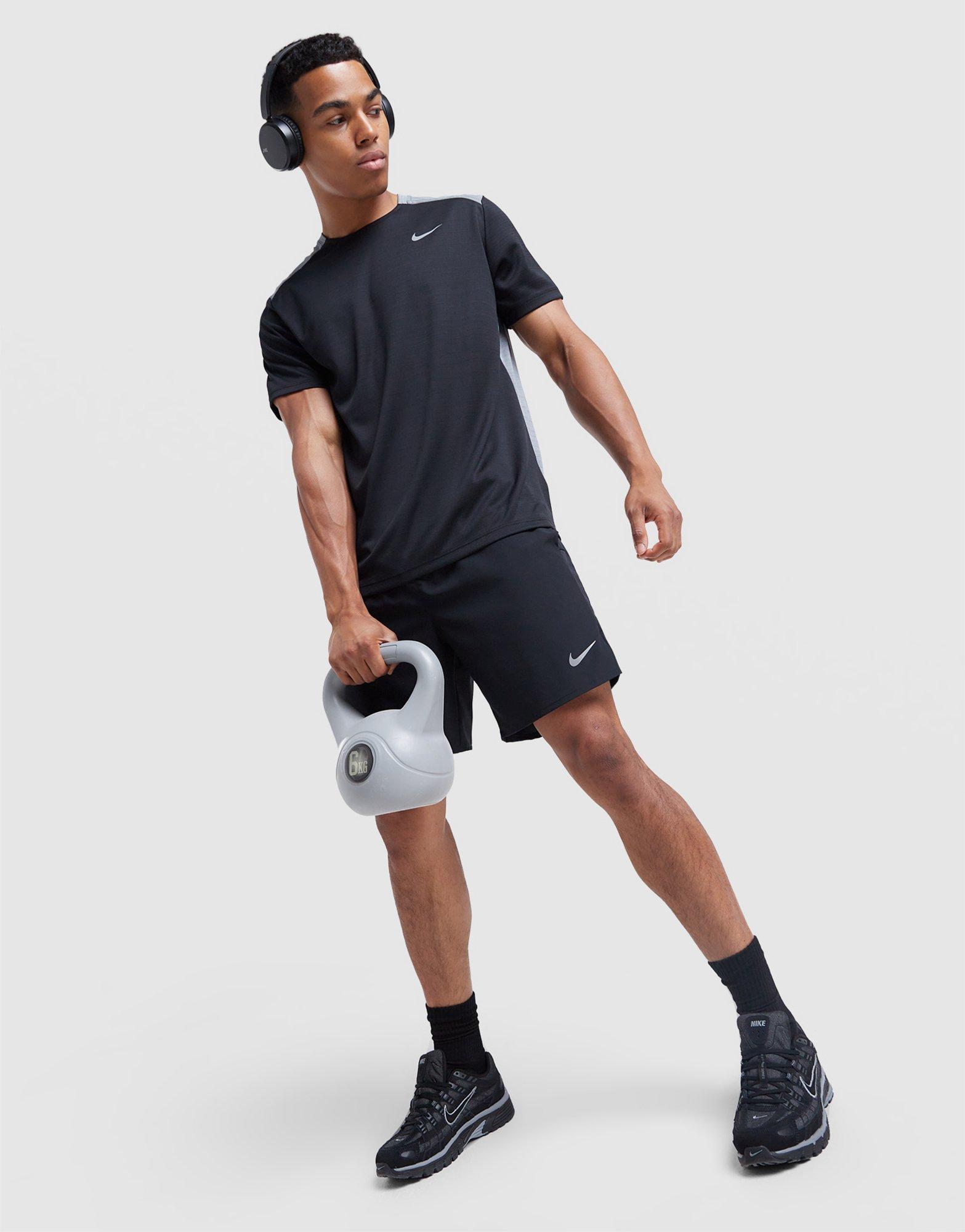 Nike Challenger 7" Unlined Shorts