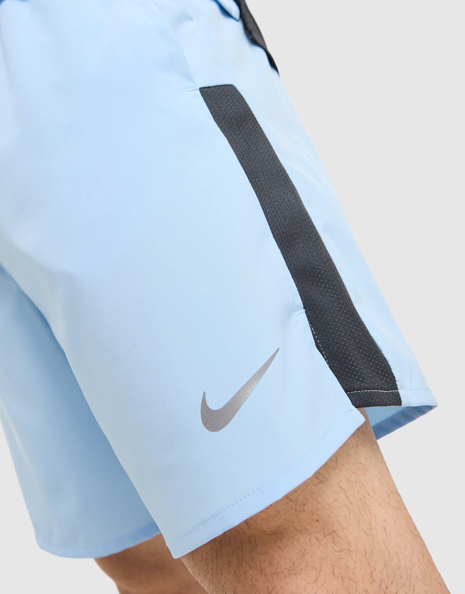Nike Challenger Shorts