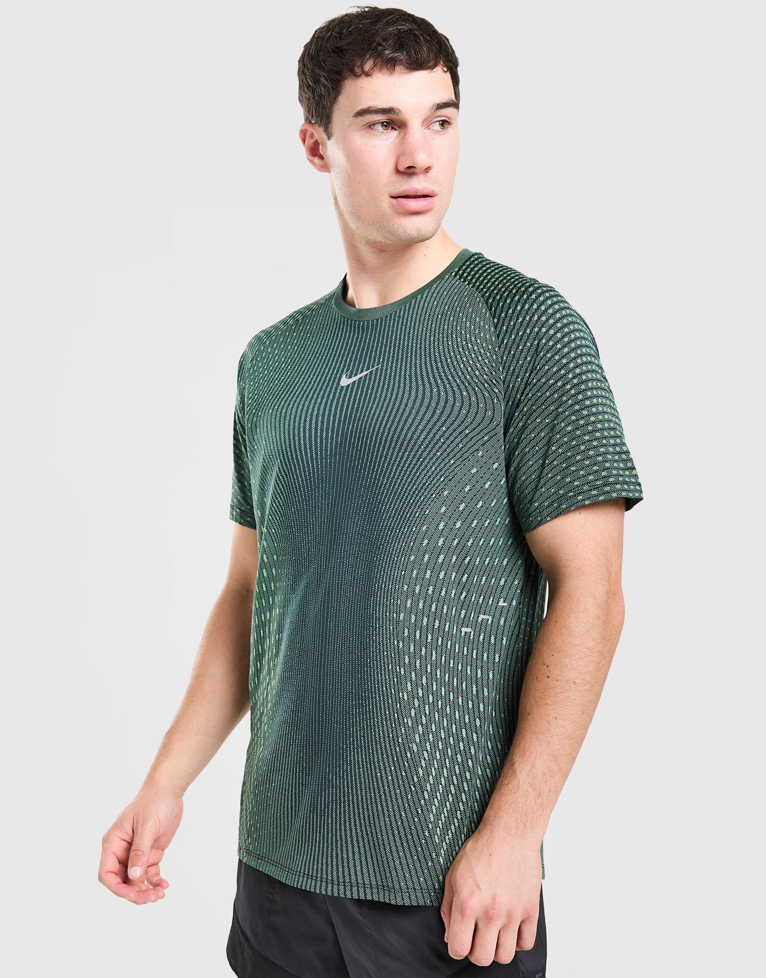 Nike Aero-FIT Stride T-Shirt