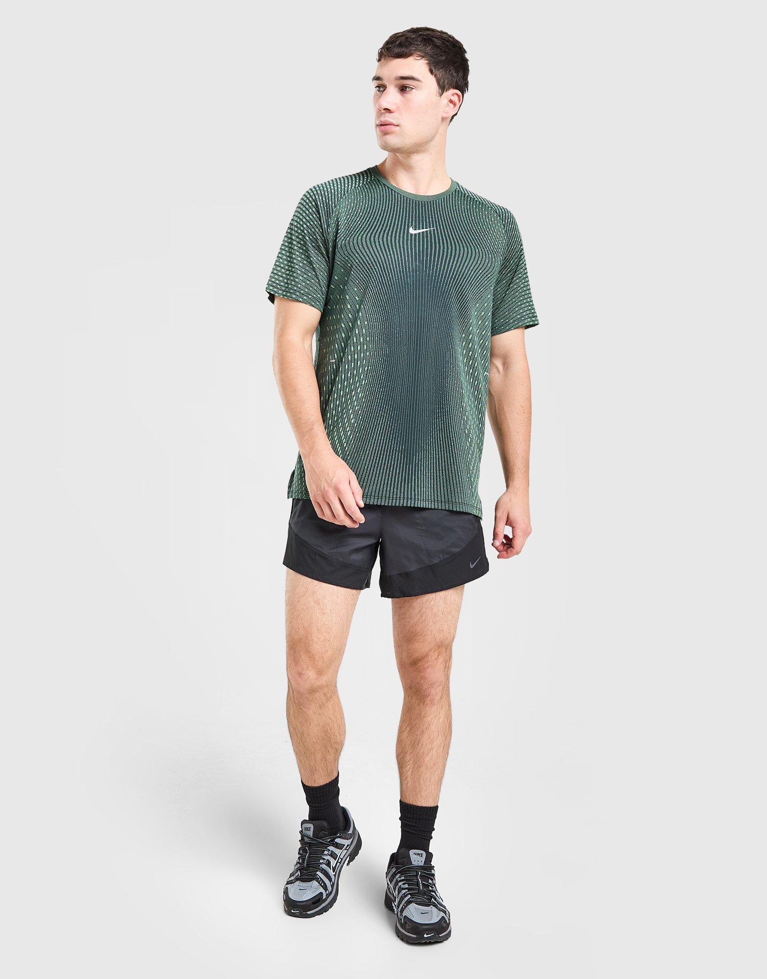 Nike Aero-FIT Stride T-Shirt