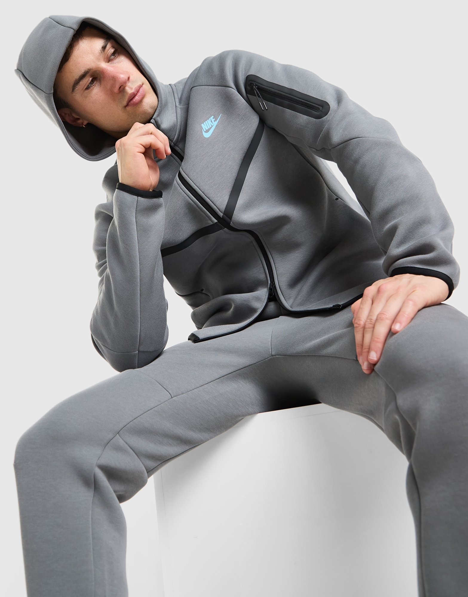 NIKEテックグレー Grey Nike Tech Fleece Full Zip Hoodie - JD Sports Global