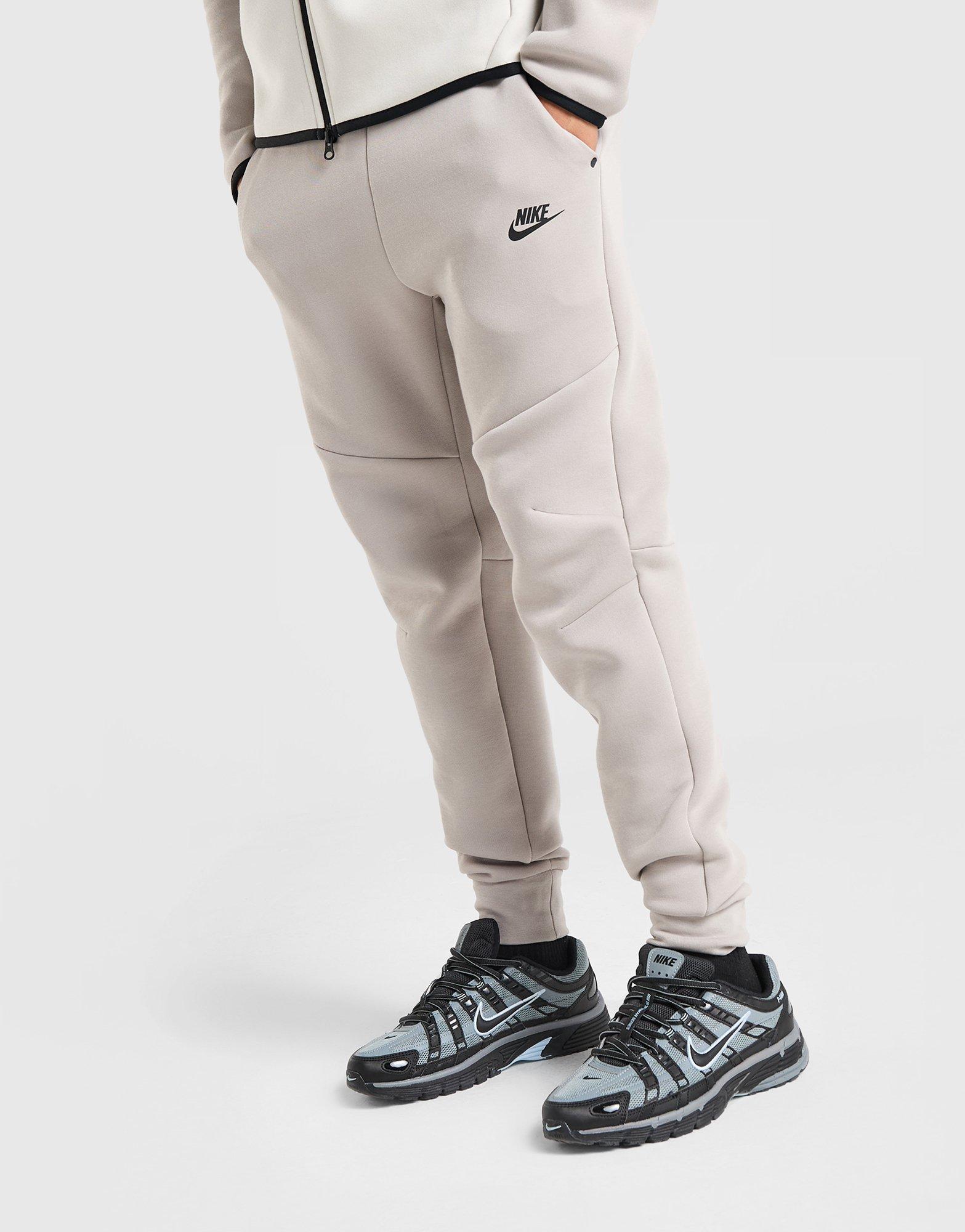 Nike TECH FLC PT COLL