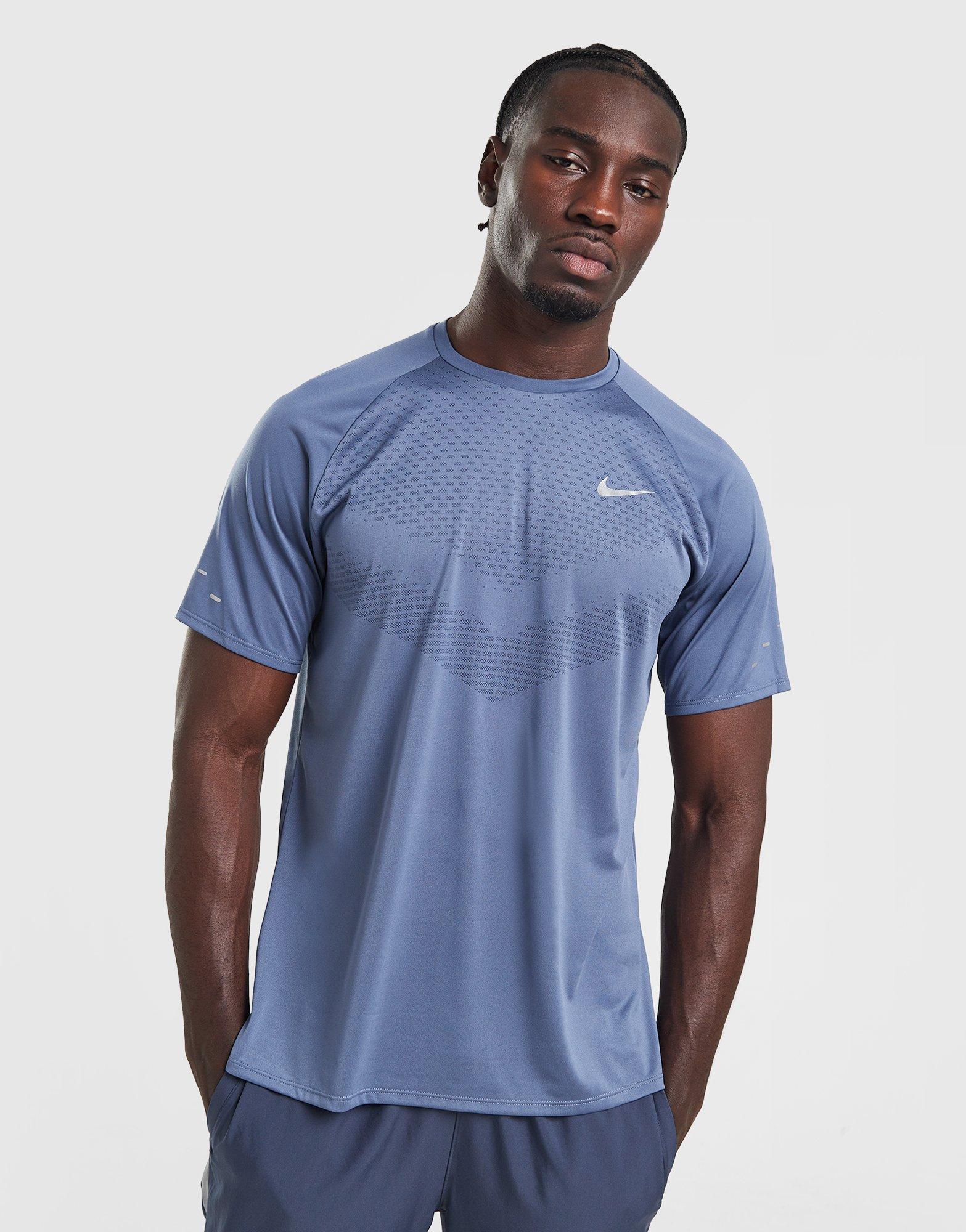 Nike Stride T-Shirt