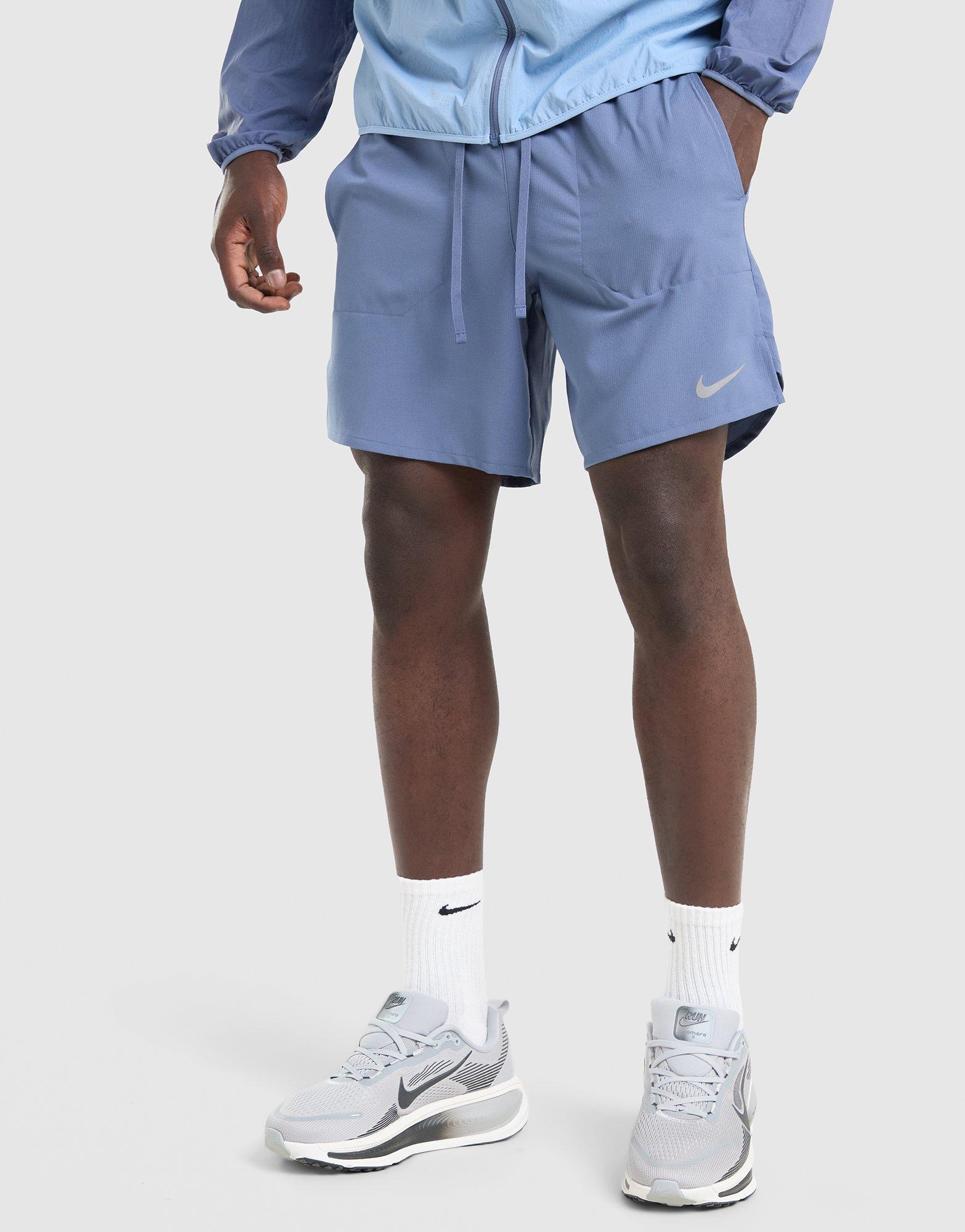 Nike Stride Shorts