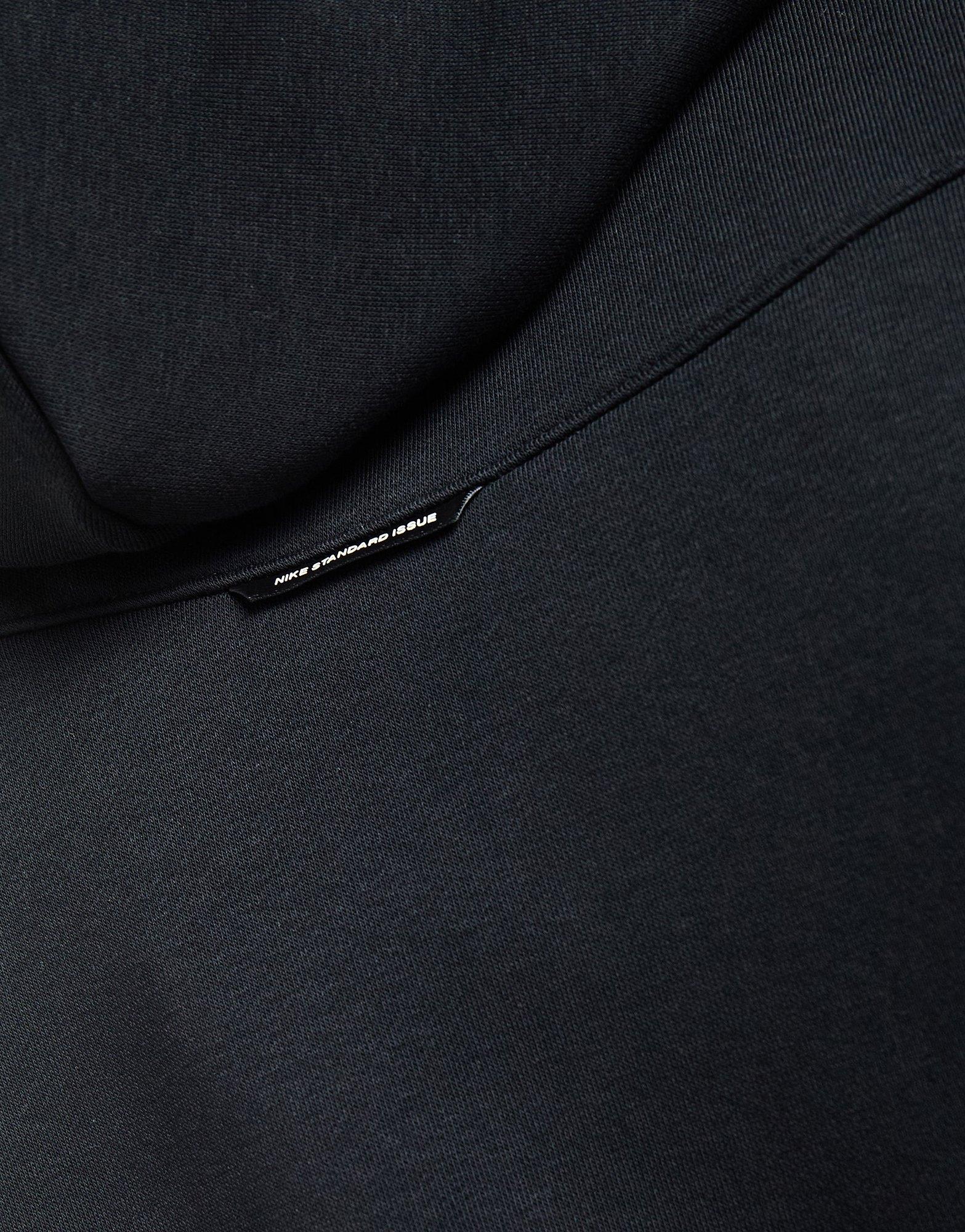 Nike Standard Issue Hoodie