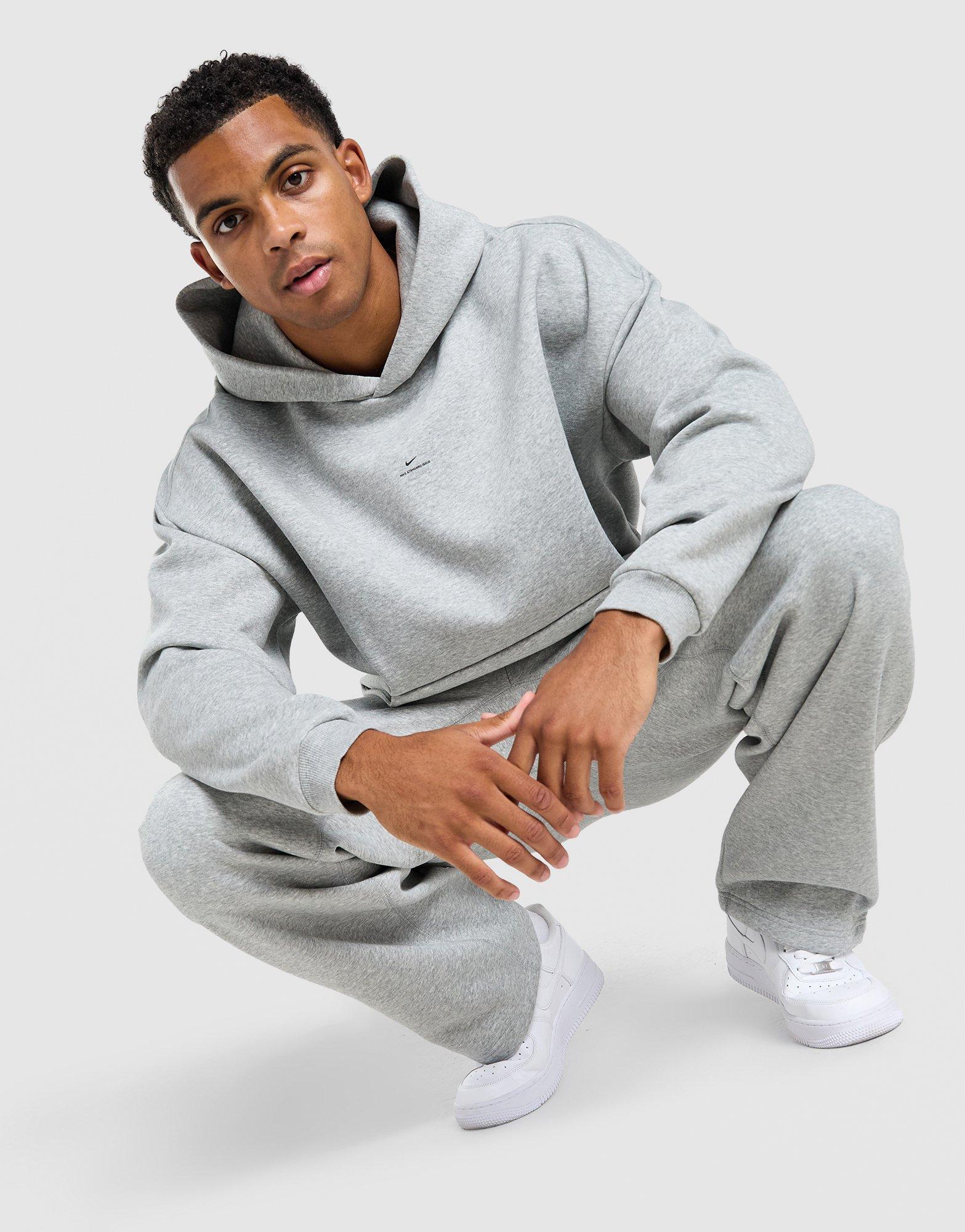 Nike Standard Issue Hoodie