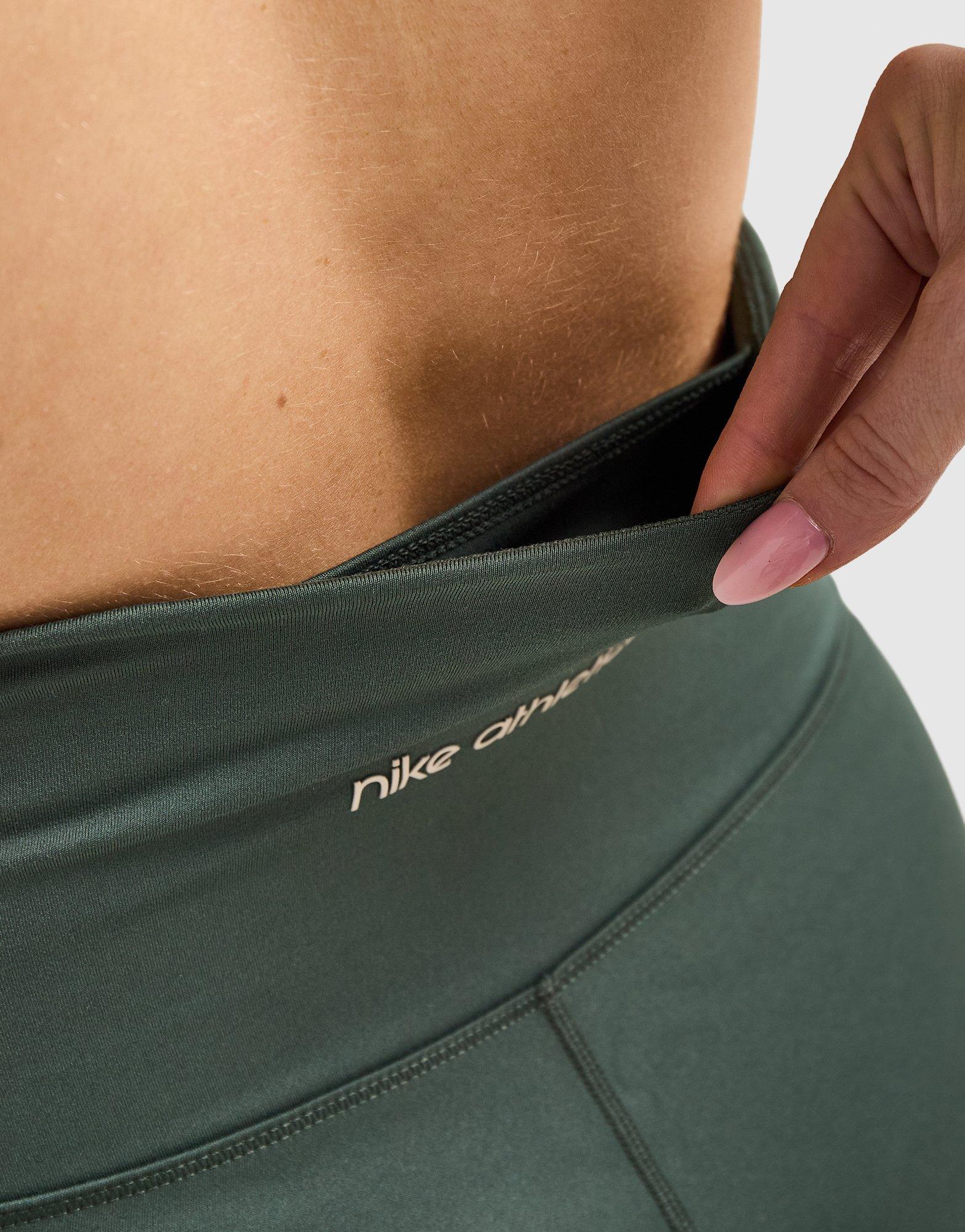 Nike Training Gym Life Swoosh V-Waist Leggings