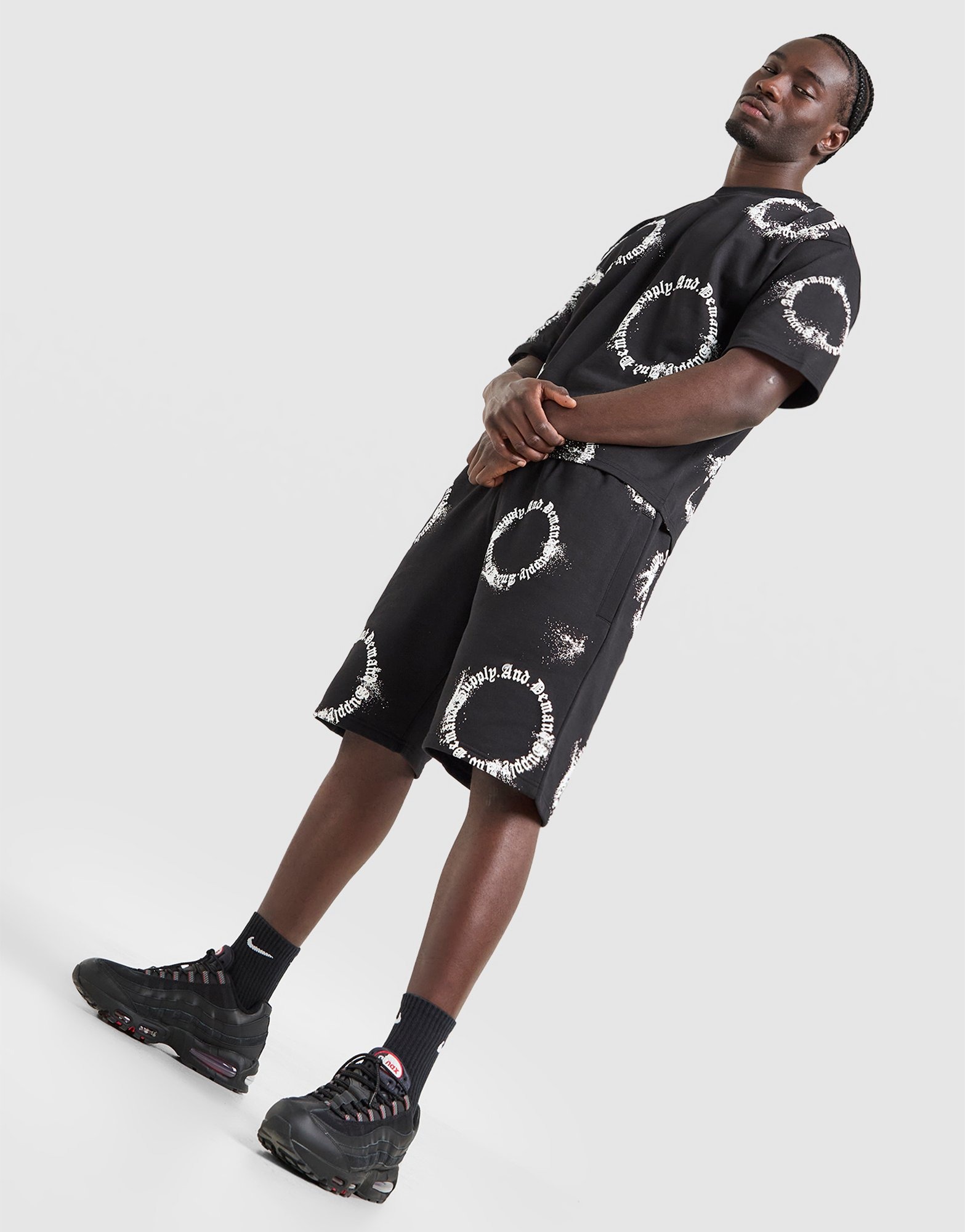Black Supply & Demand Circle Shorts - JD Sports Global