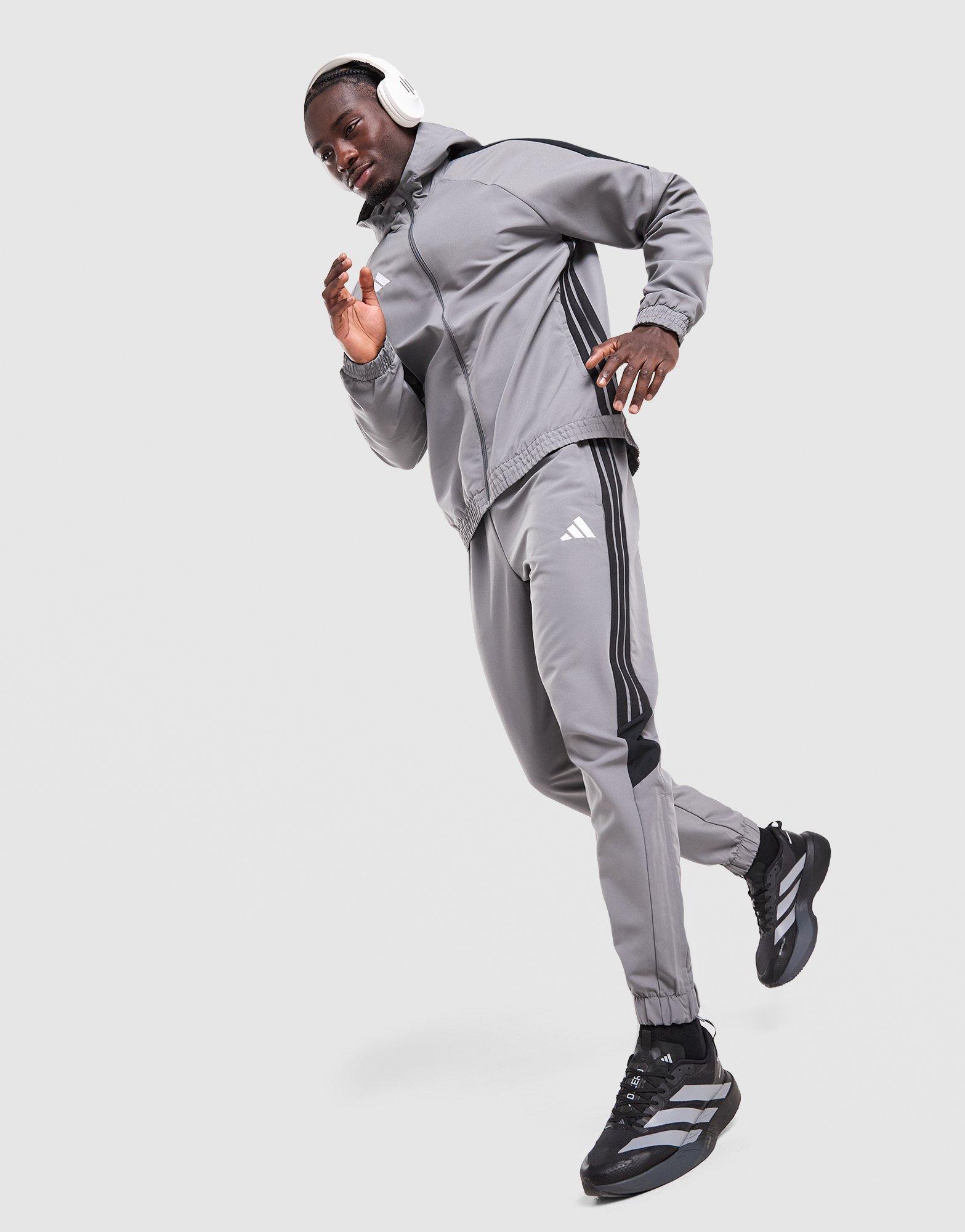 adidas Pantalón de chándal Tiro 26 Woven